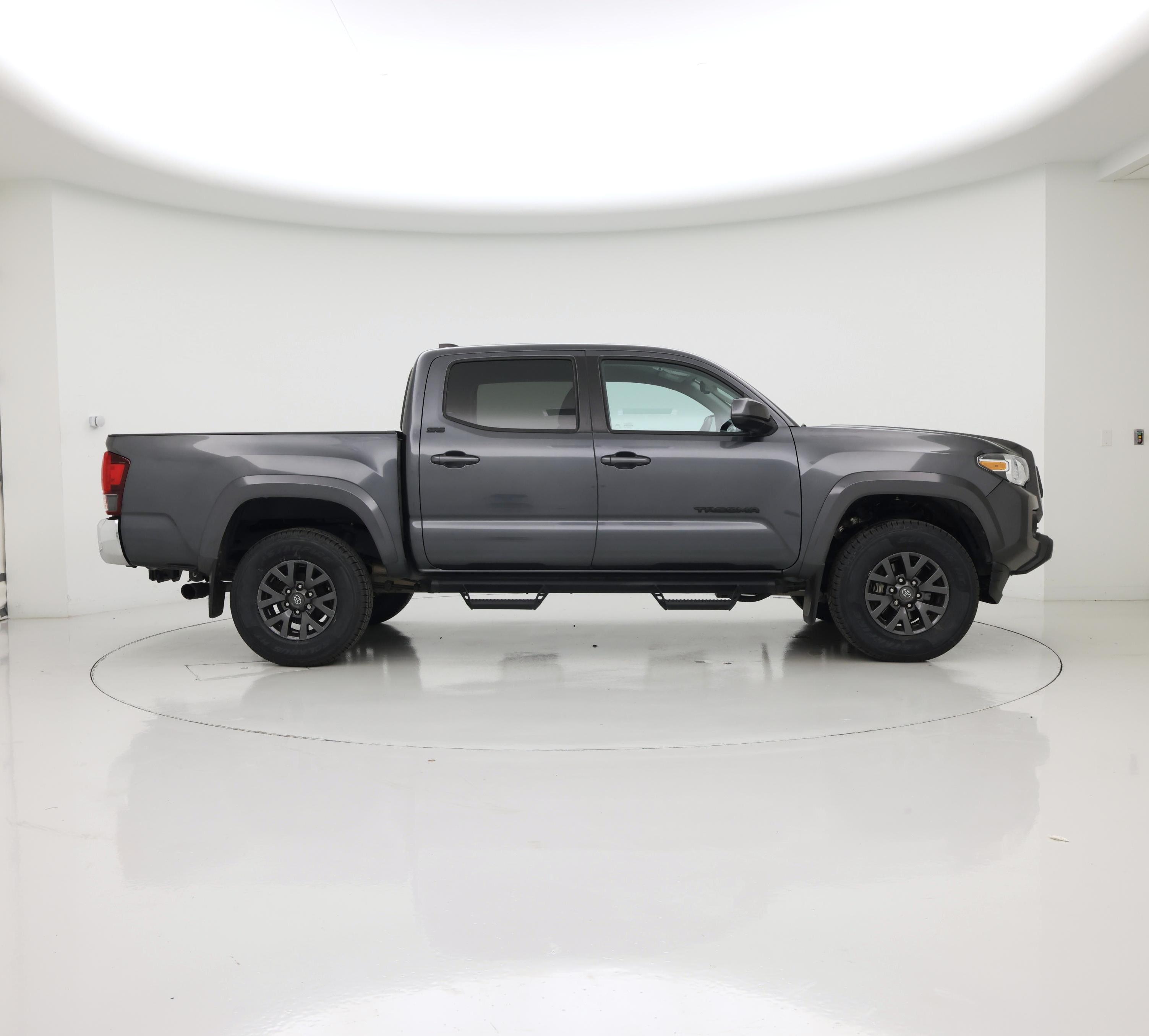 Thumbnail: 2023 Toyota Tacoma - 7