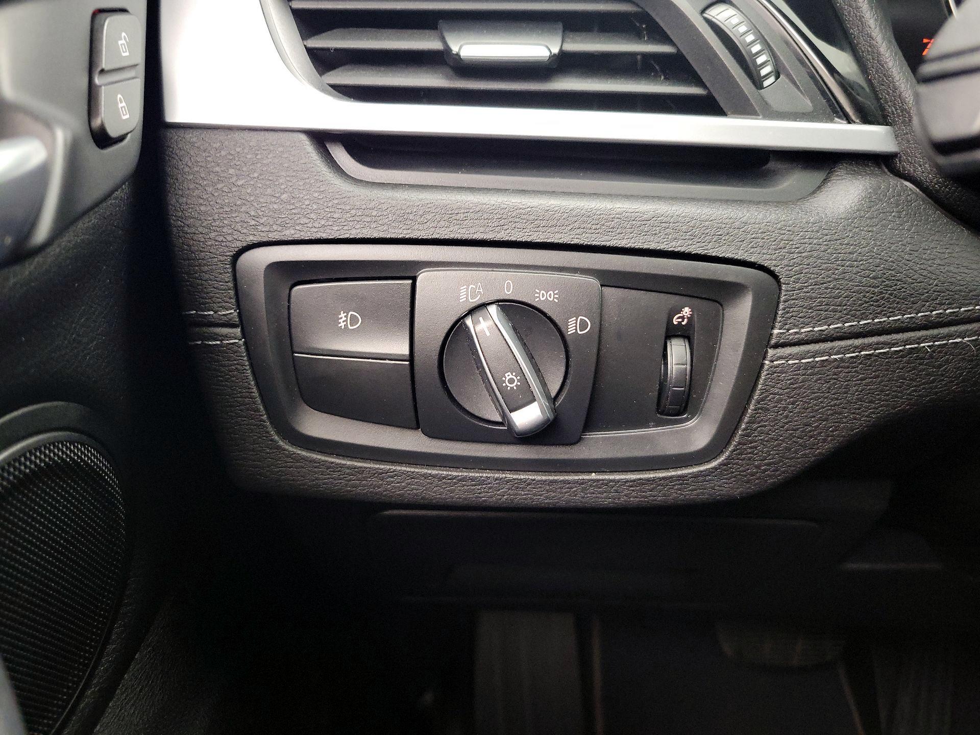 Thumbnail: 2020 BMW X1 - 13