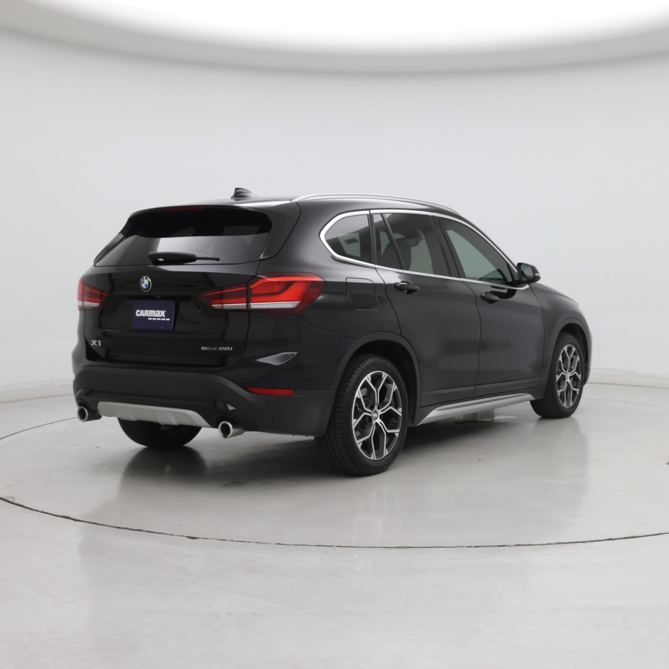 Thumbnail: 2020 BMW X1 - 8