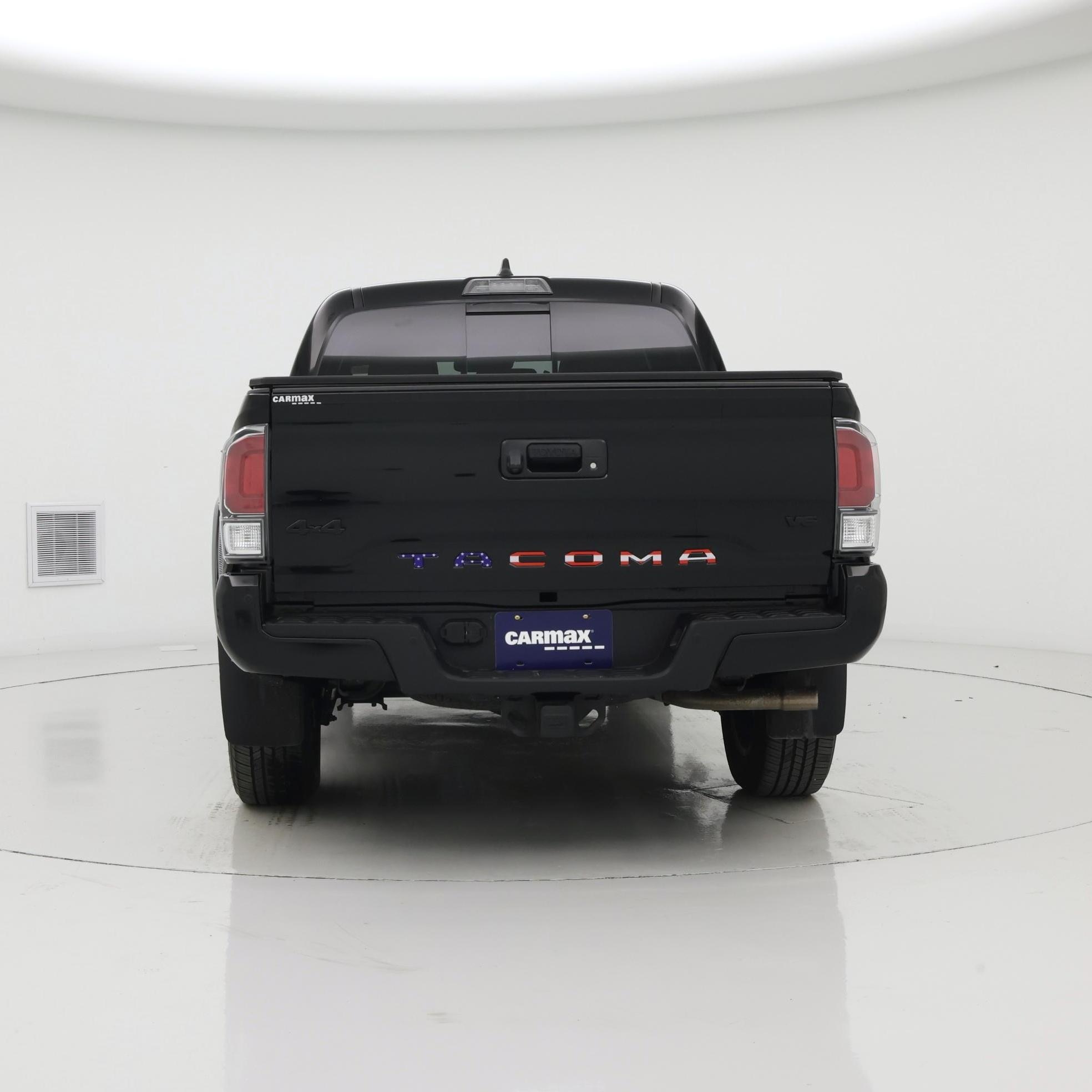 Thumbnail: 2023 Toyota Tacoma - 6