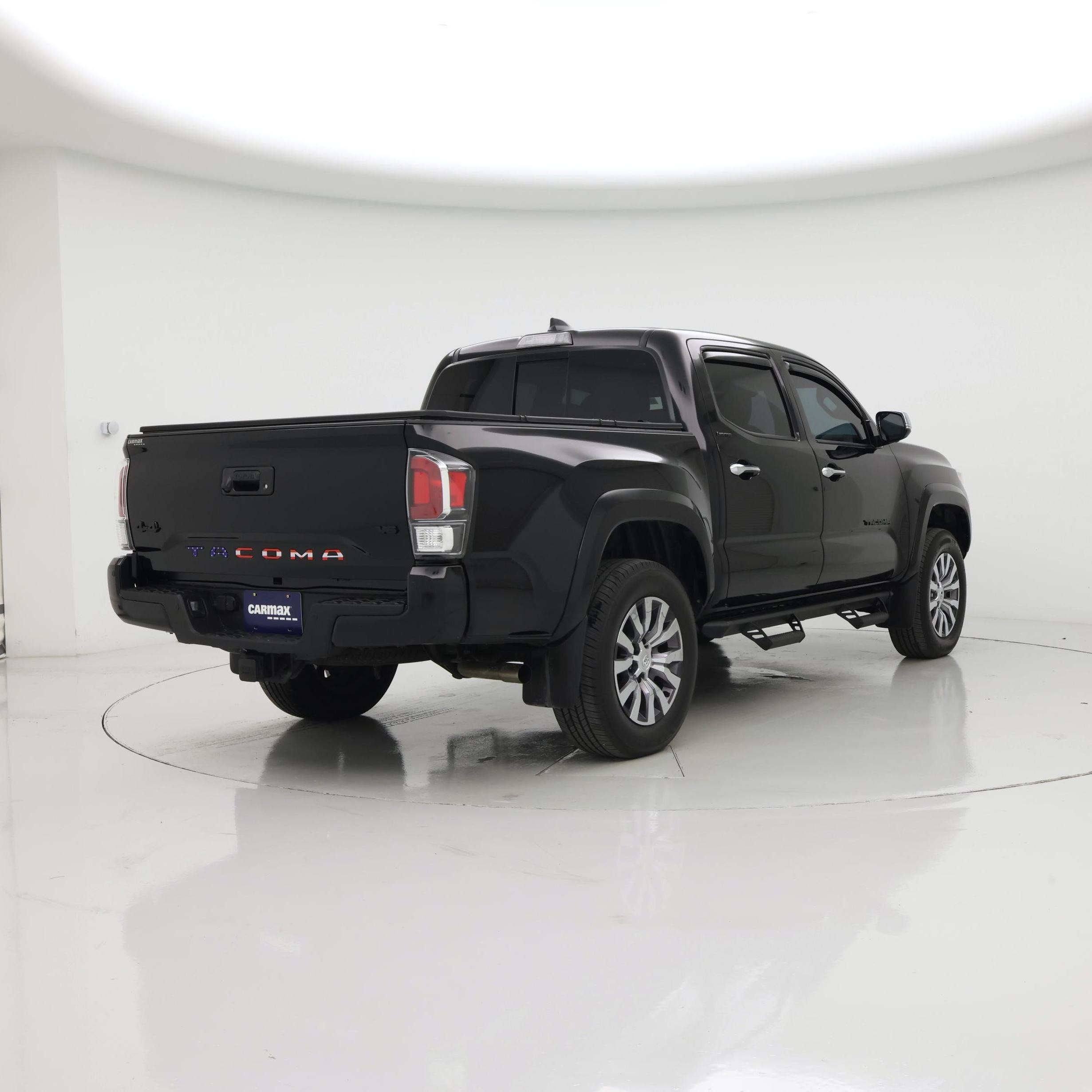 Thumbnail: 2023 Toyota Tacoma - 8