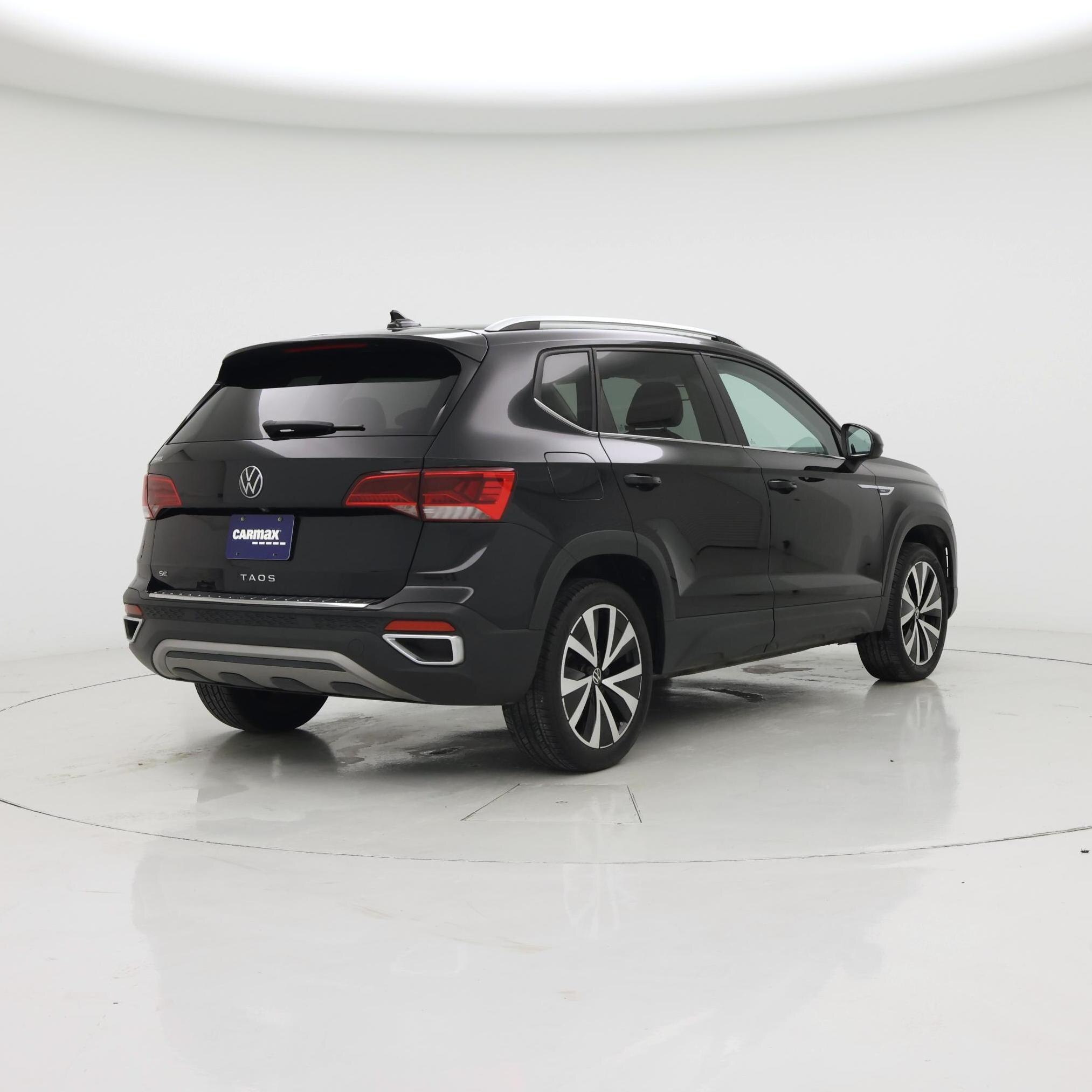 Thumbnail: 2022 Volkswagen Taos - 8