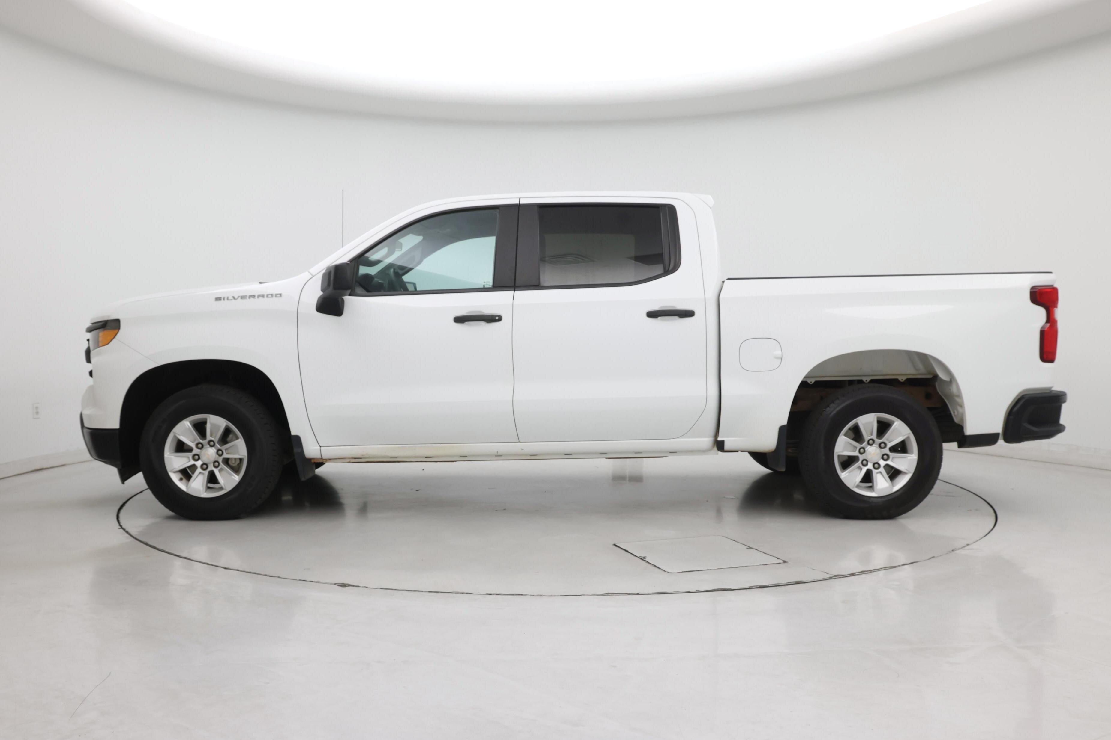 Thumbnail: 2022 Chevrolet Silverado 1500 - 3