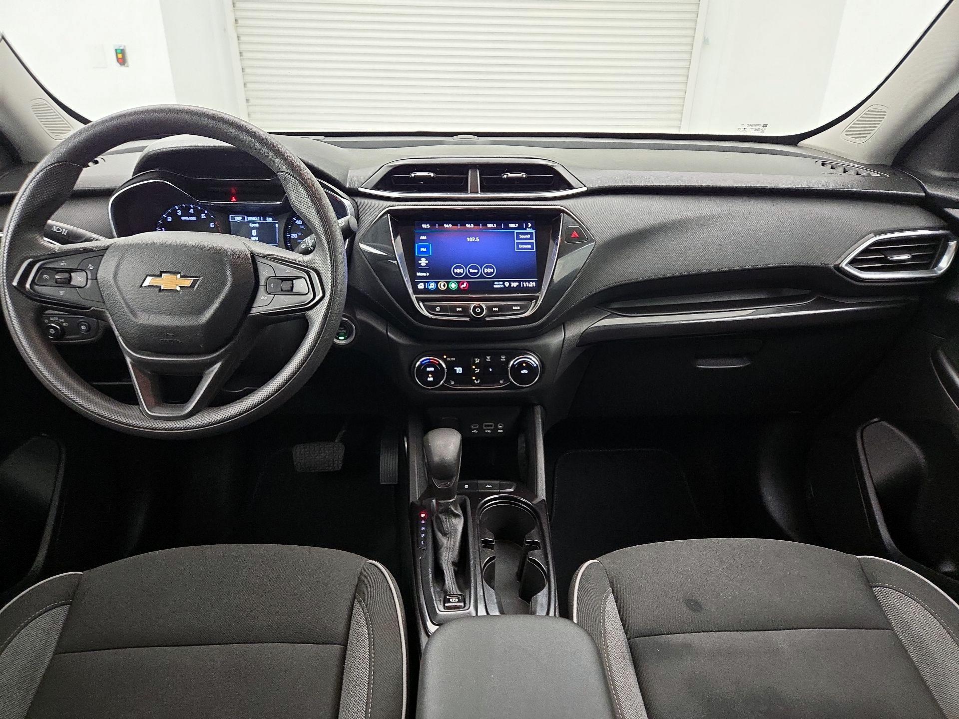 Thumbnail: 2023 Chevrolet TrailBlazer - 9