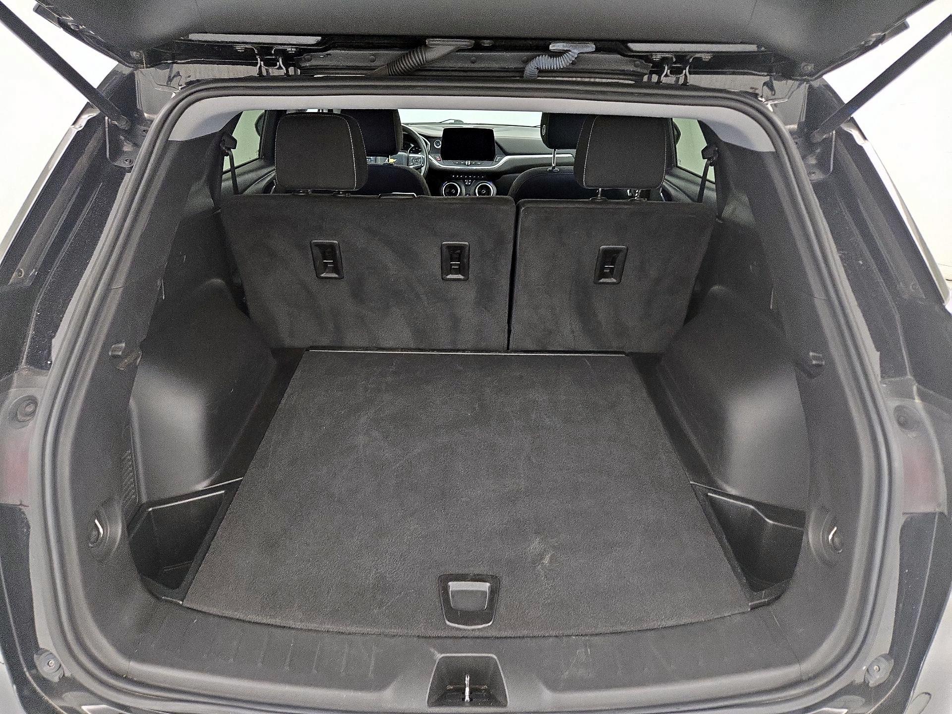 Thumbnail: 2023 Chevrolet Blazer - 19