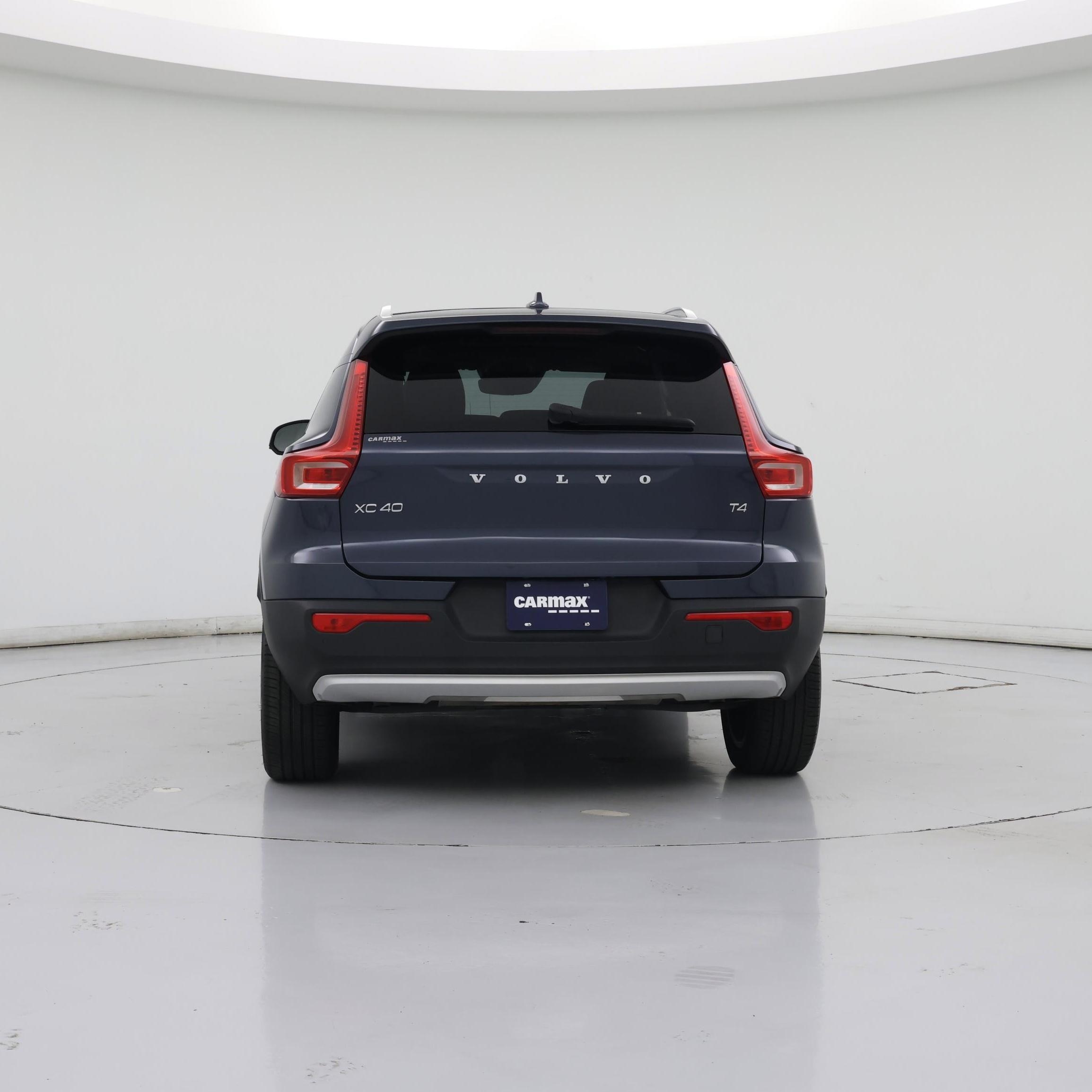 Thumbnail: 2022 Volvo XC40 - 6