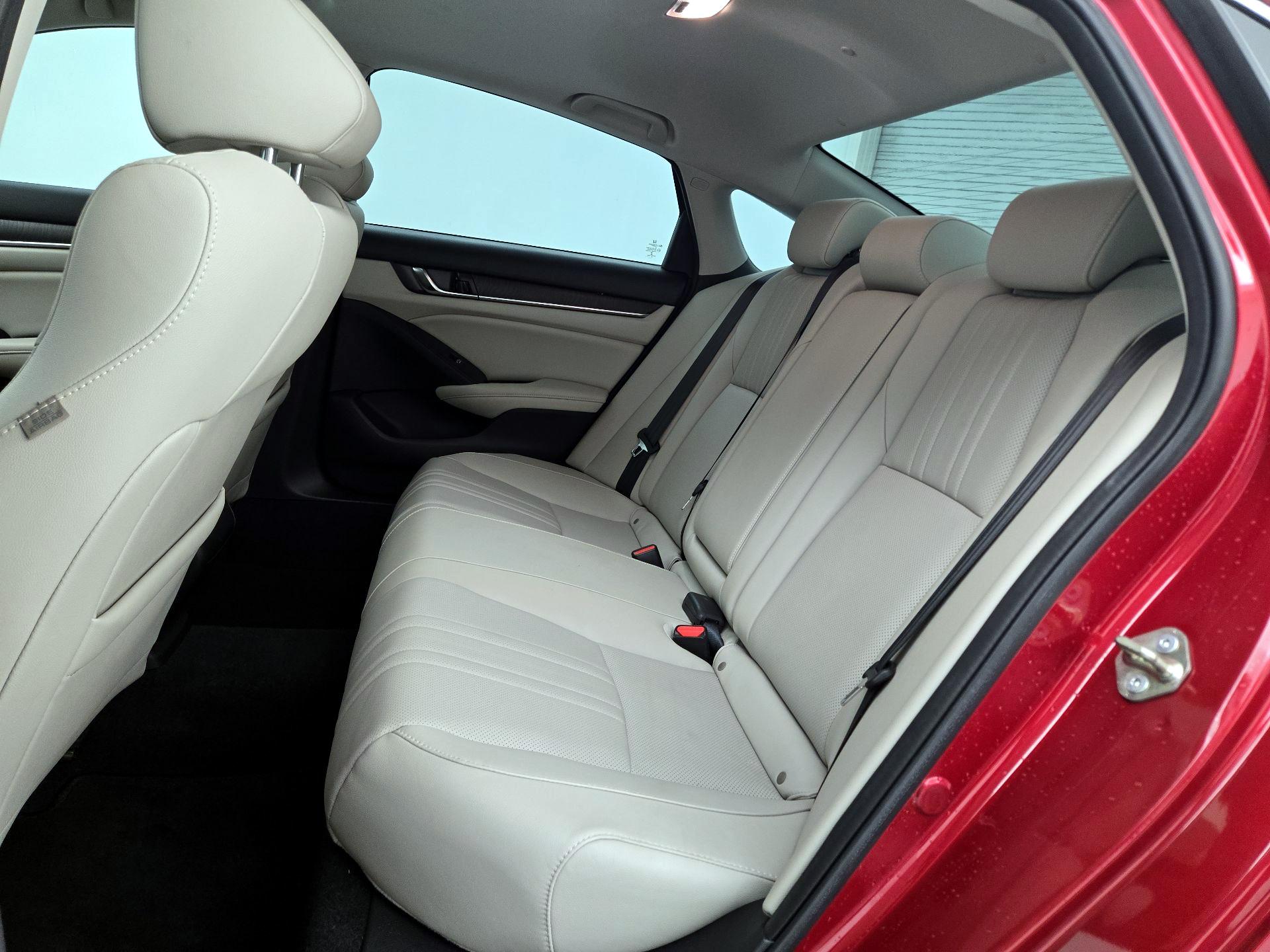 Thumbnail: 2020 Honda Accord - 20
