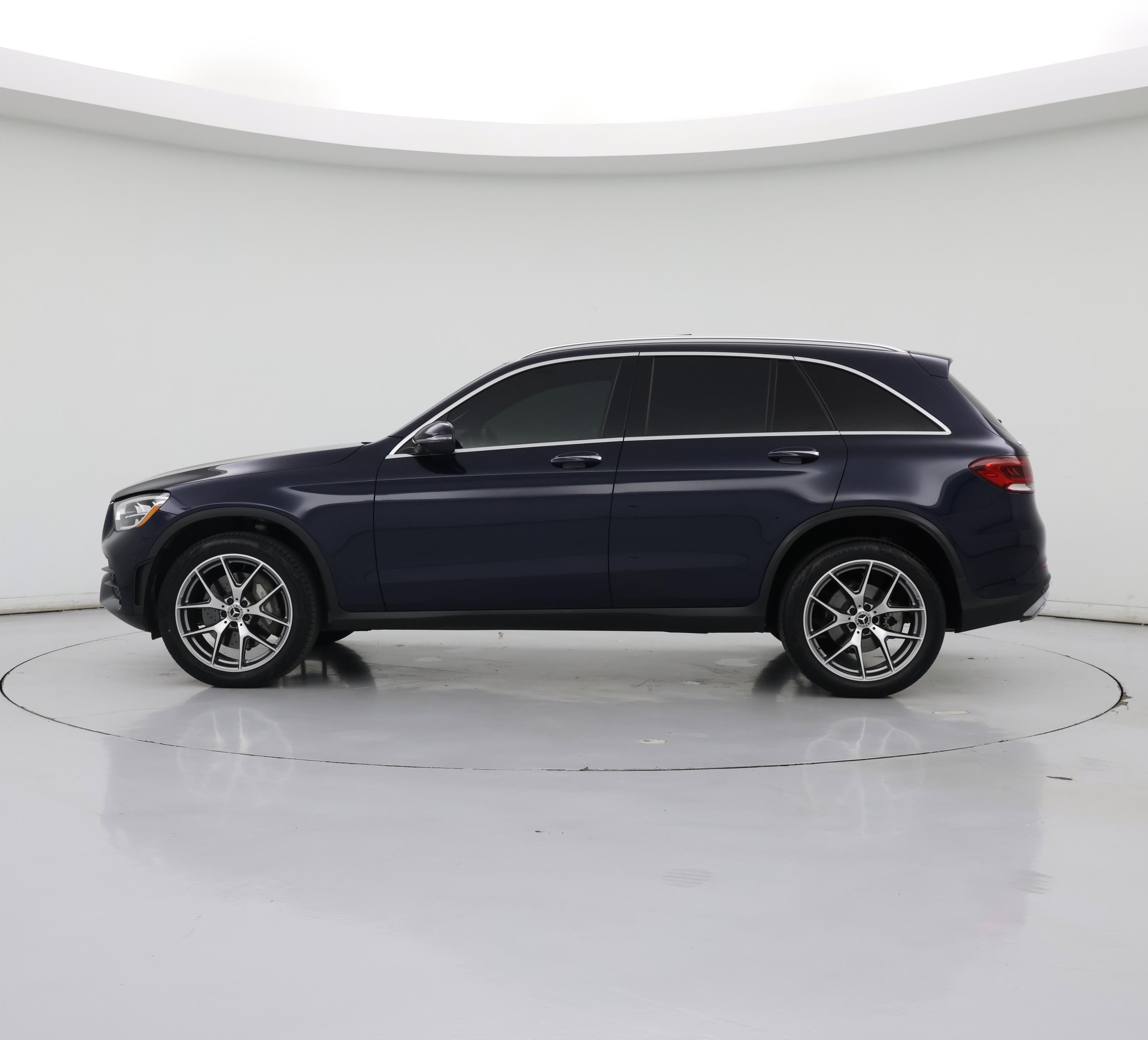Thumbnail: 2022 Mercedes-Benz GLC - 3