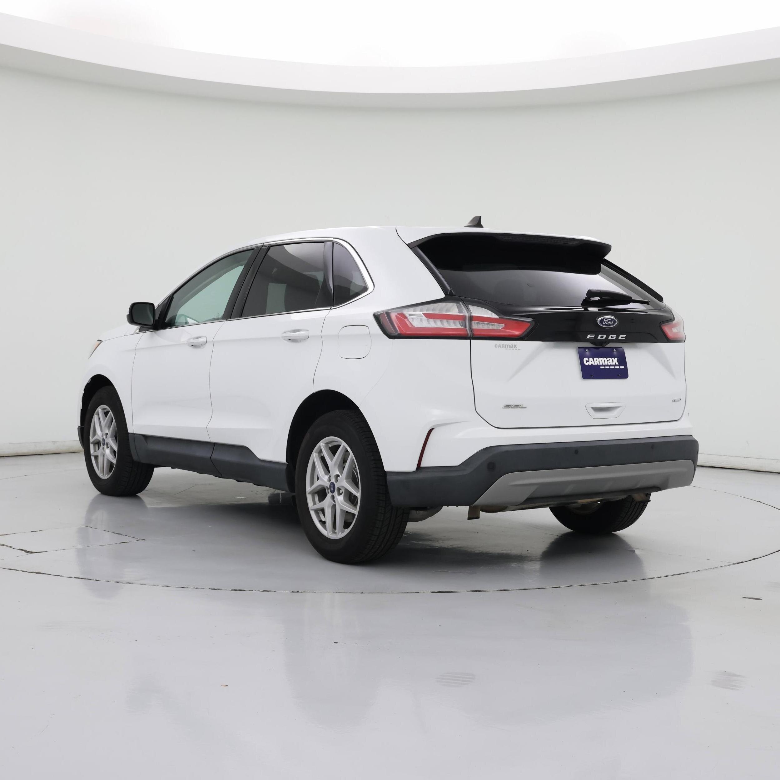 Thumbnail: 2022 Ford Edge - 2