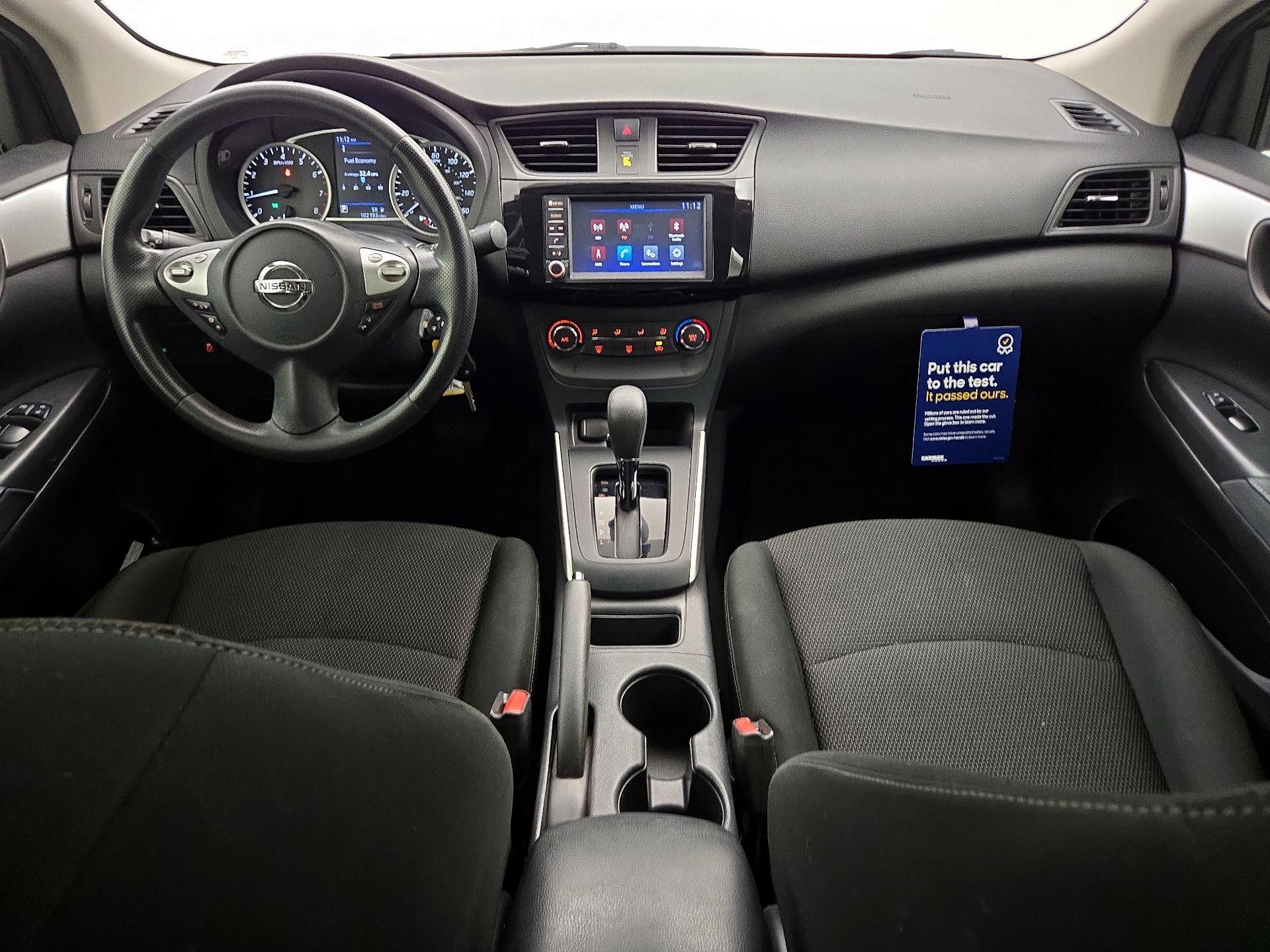 Thumbnail: 2019 Nissan Sentra - 9