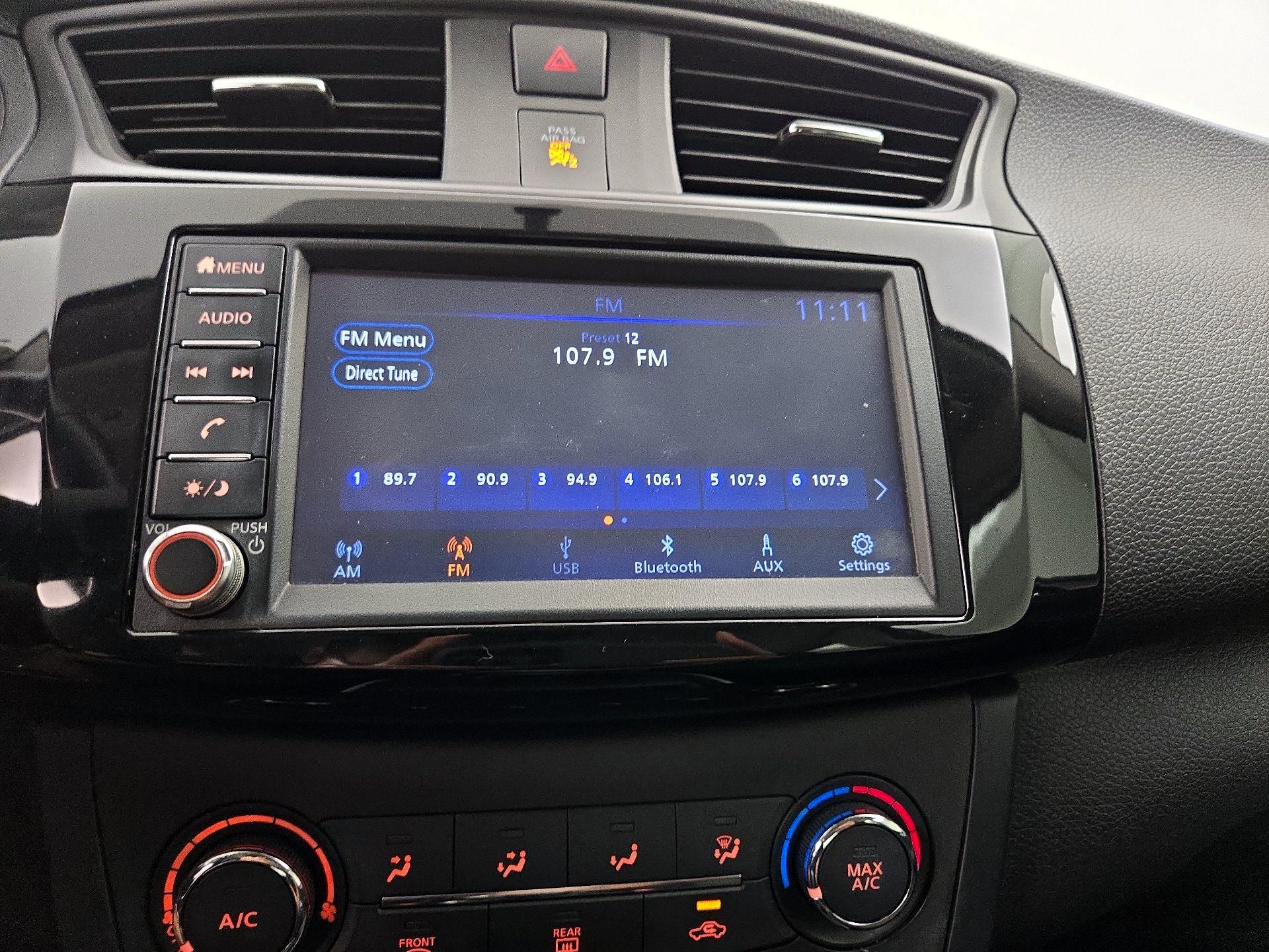 Thumbnail: 2019 Nissan Sentra - 15