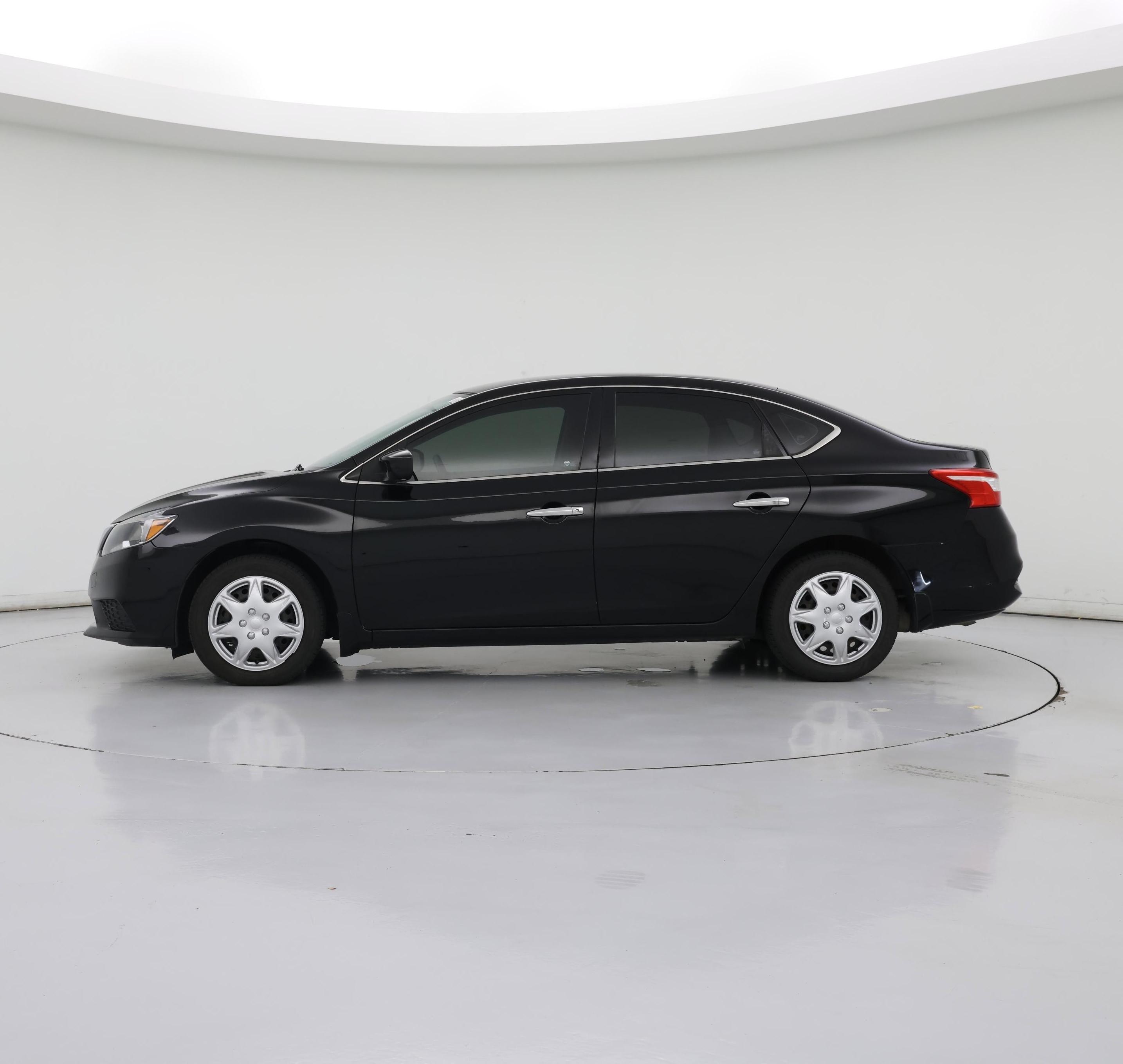 Thumbnail: 2019 Nissan Sentra - 3