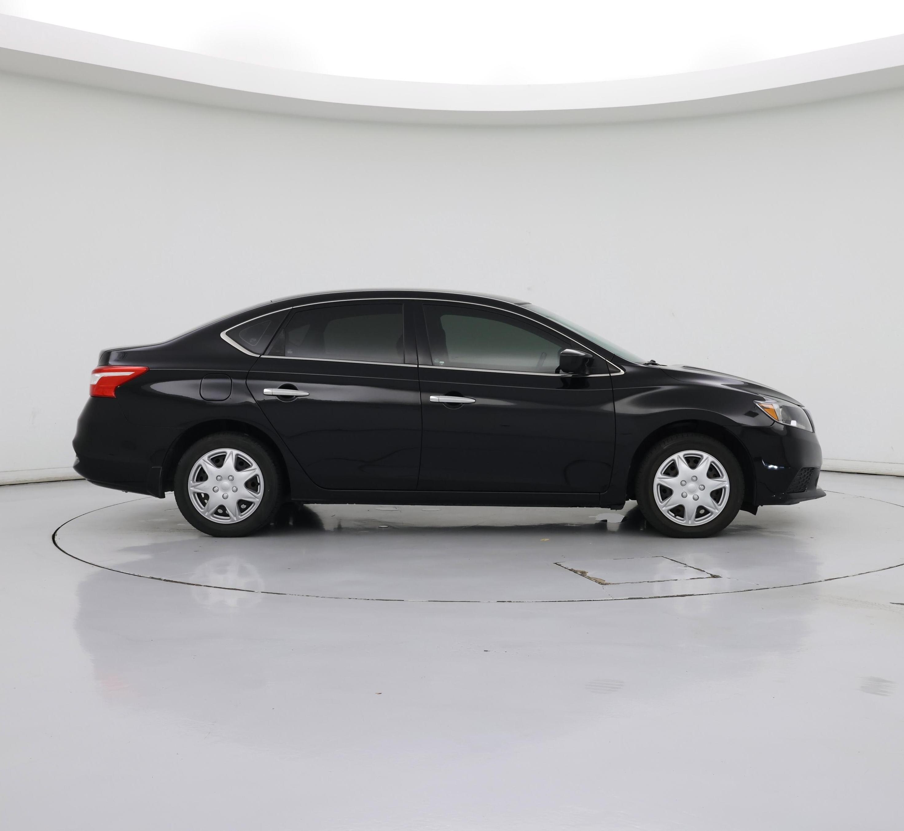 Thumbnail: 2019 Nissan Sentra - 7