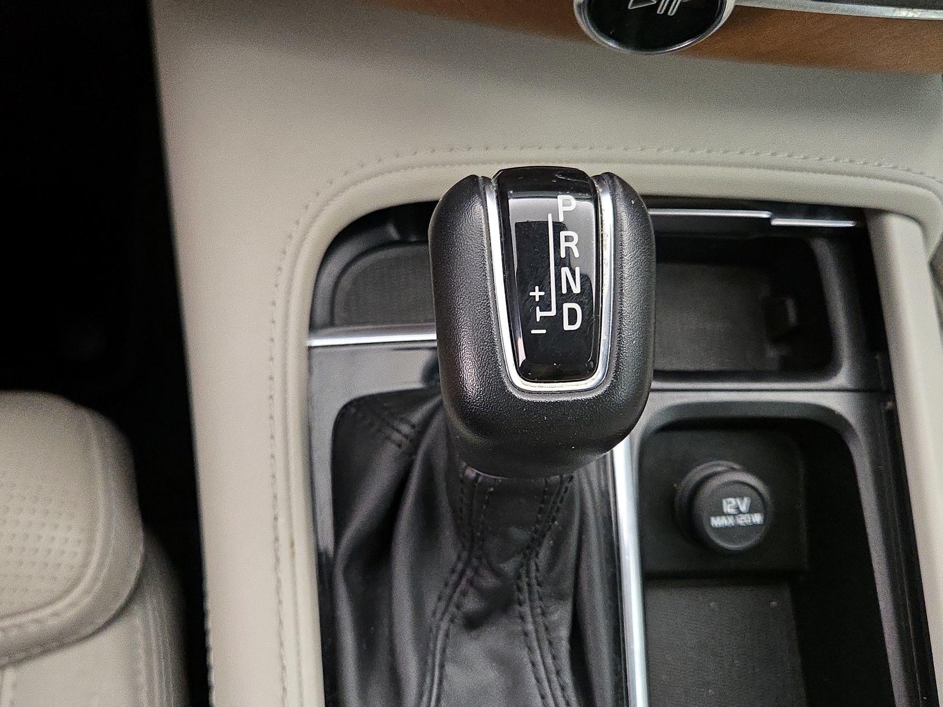 Thumbnail: 2019 Volvo XC90 - 18