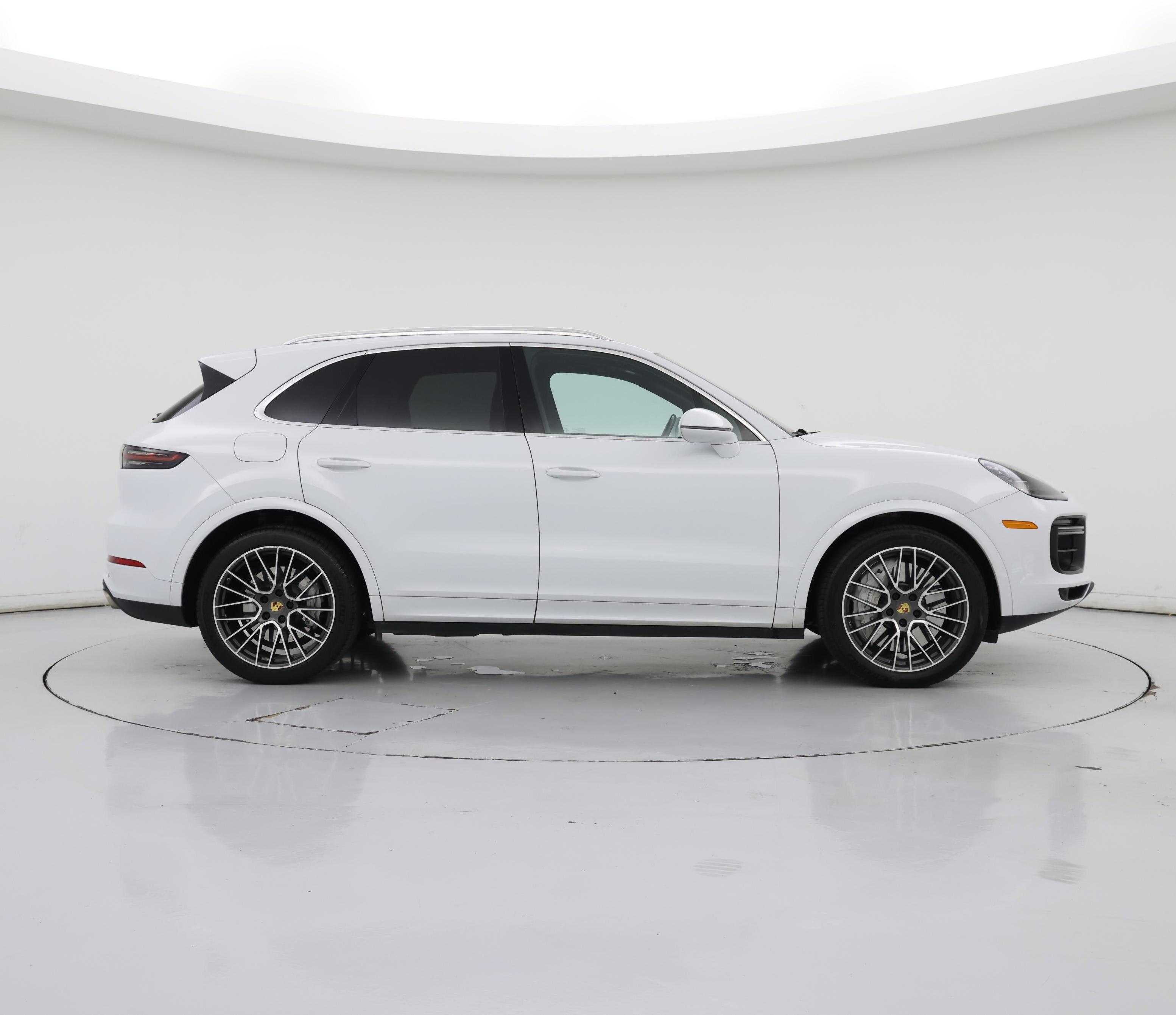 Thumbnail: 2019 Porsche Cayenne - 7