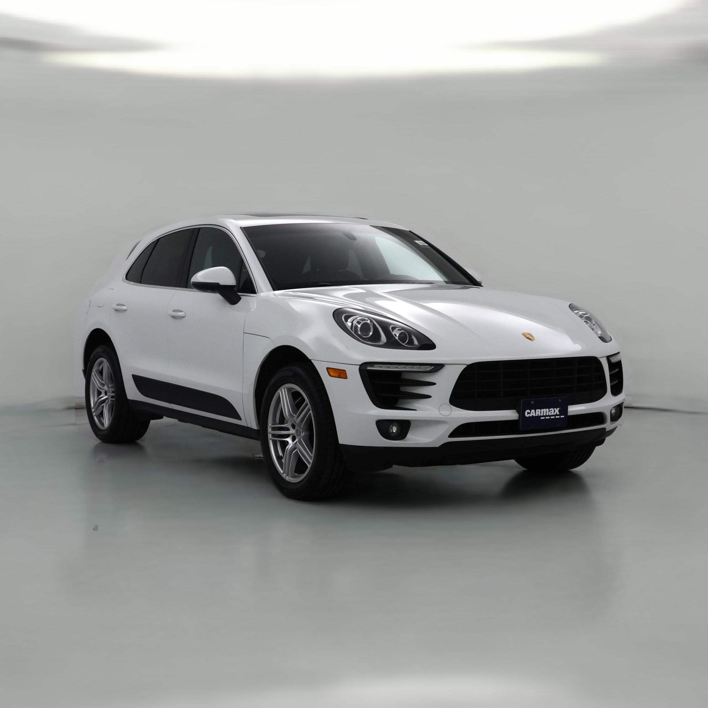 Thumbnail: 2015 Porsche Macan - 1