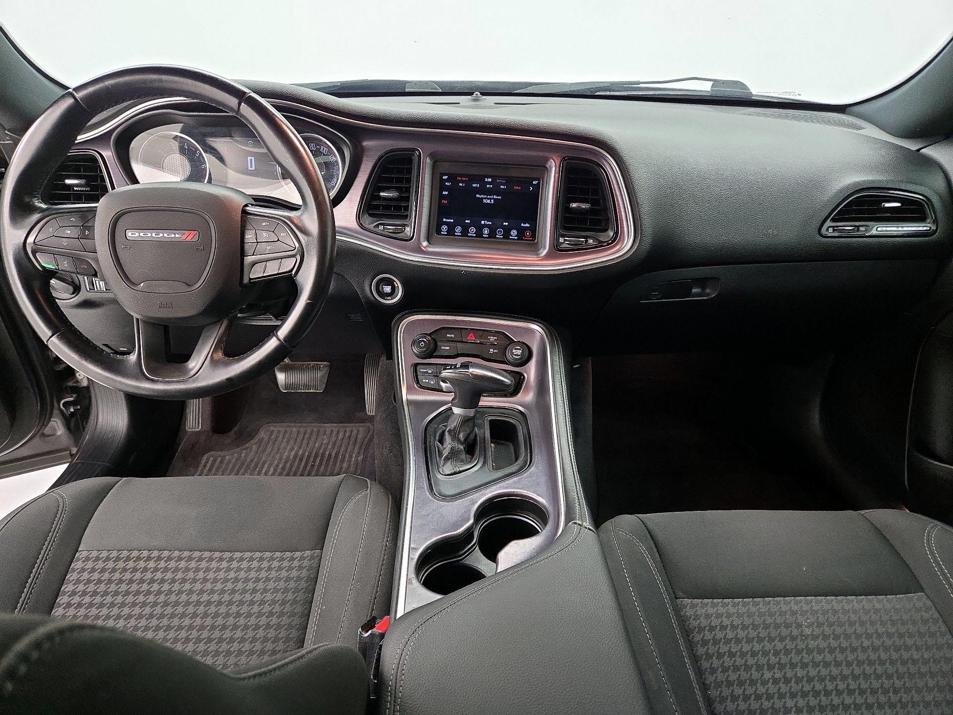 Thumbnail: 2018 Dodge Challenger - 9