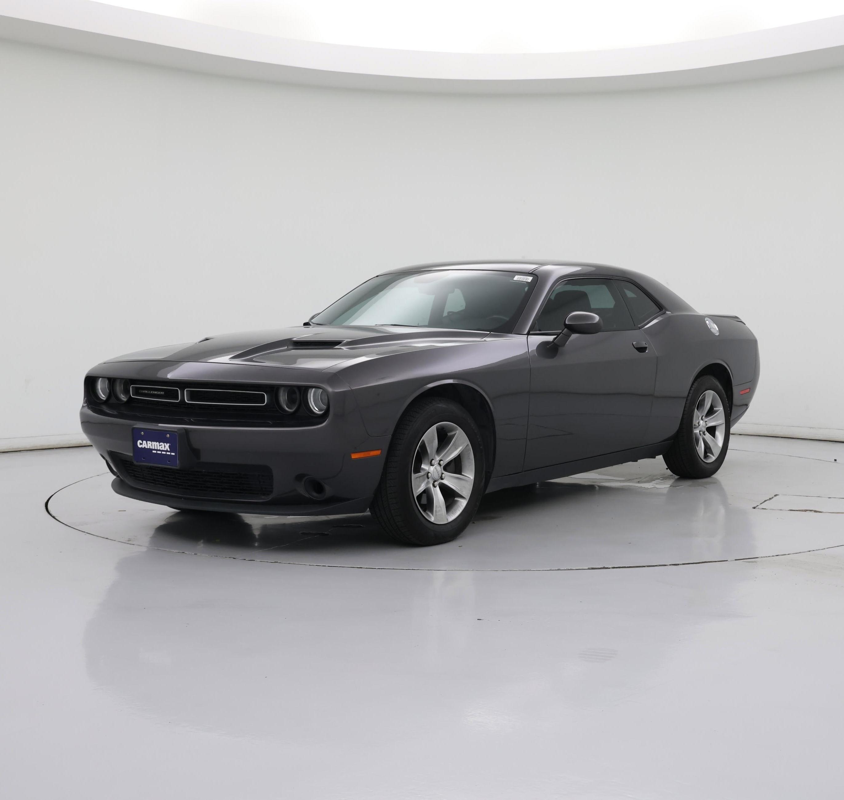 Thumbnail: 2018 Dodge Challenger - 4