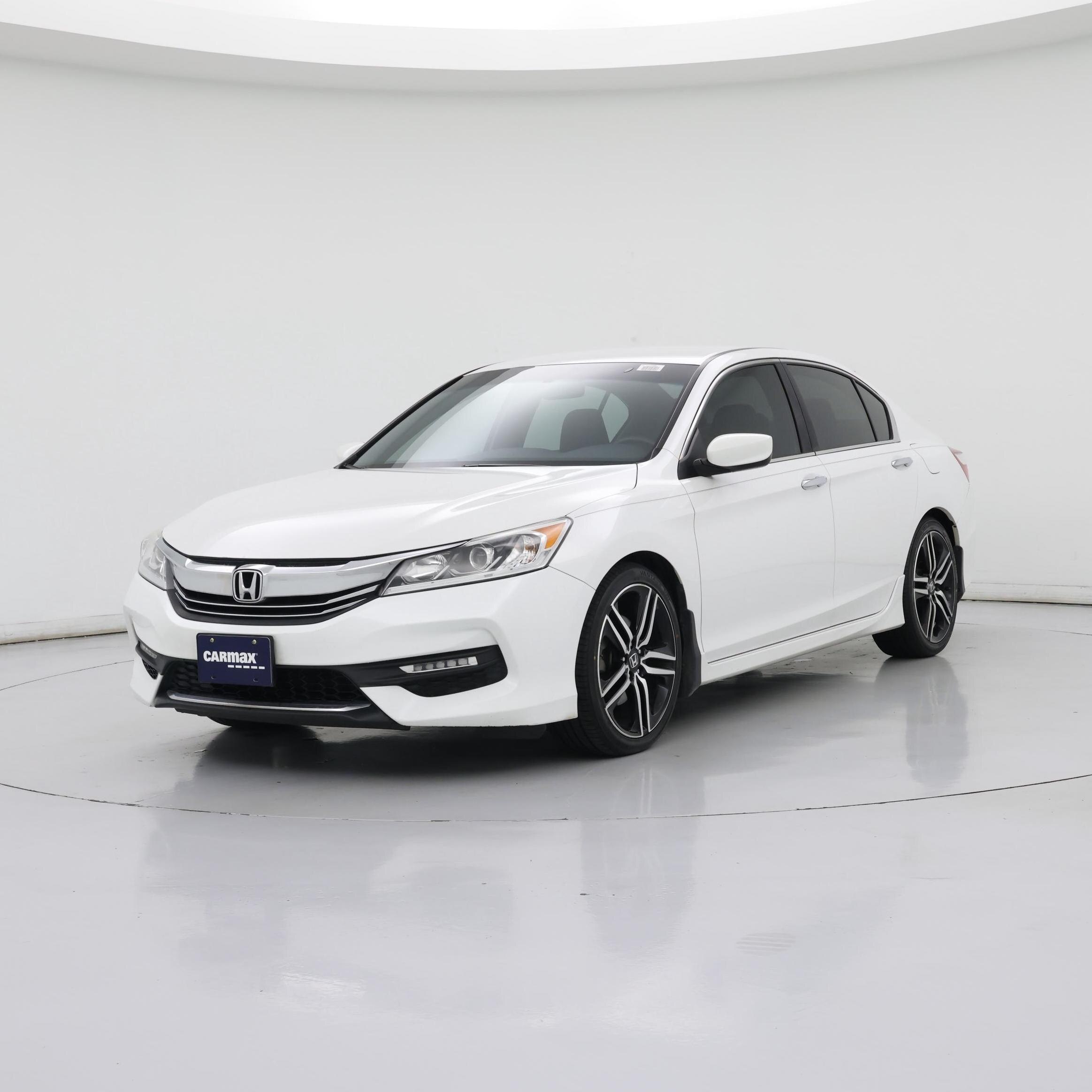 Thumbnail: 2017 Honda Accord - 4