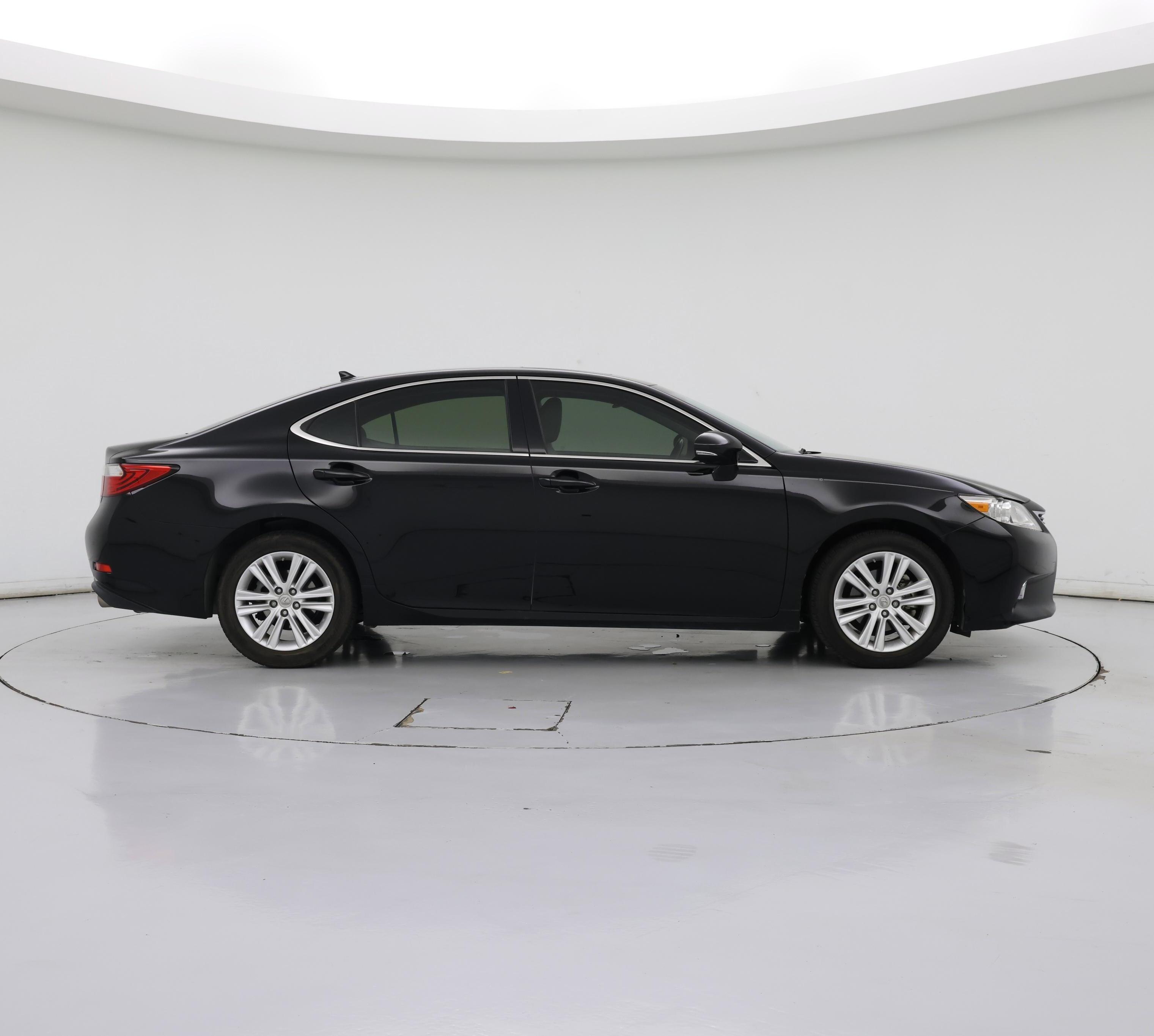Thumbnail: 2014 Lexus ES - 7