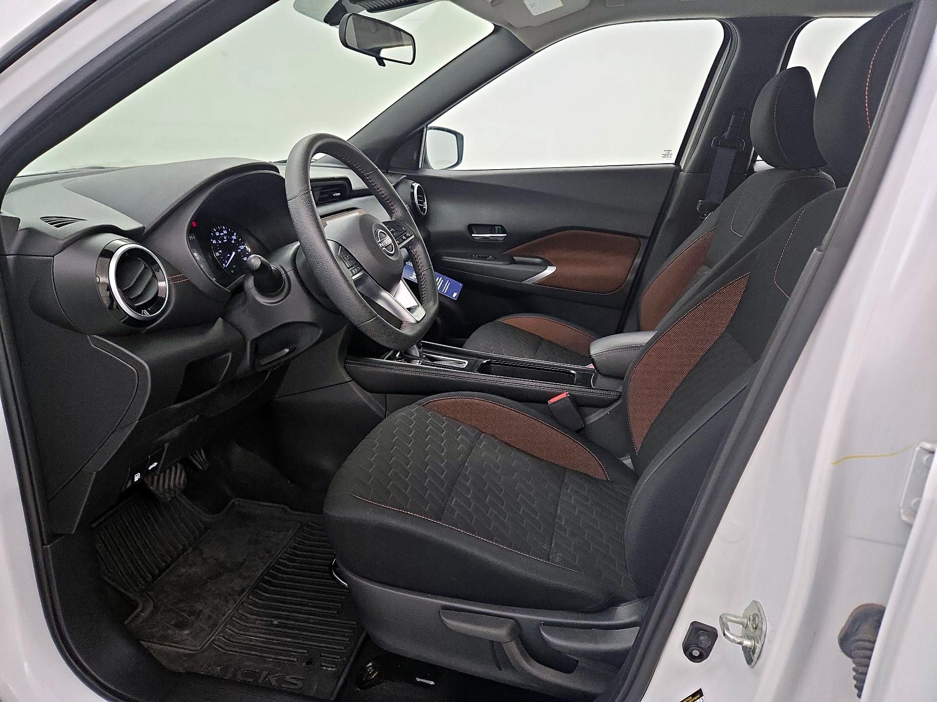 Thumbnail: 2023 Nissan Kicks - 11