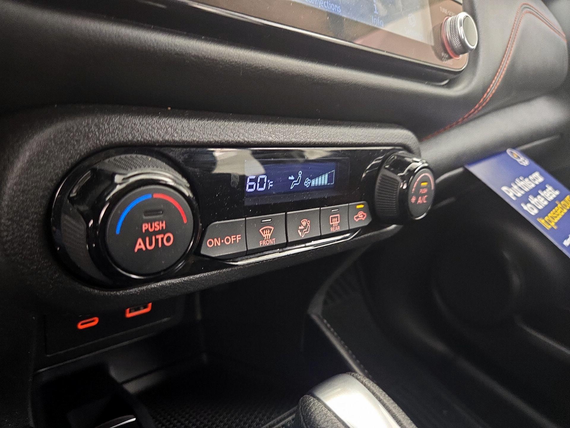 Thumbnail: 2023 Nissan Kicks - 15