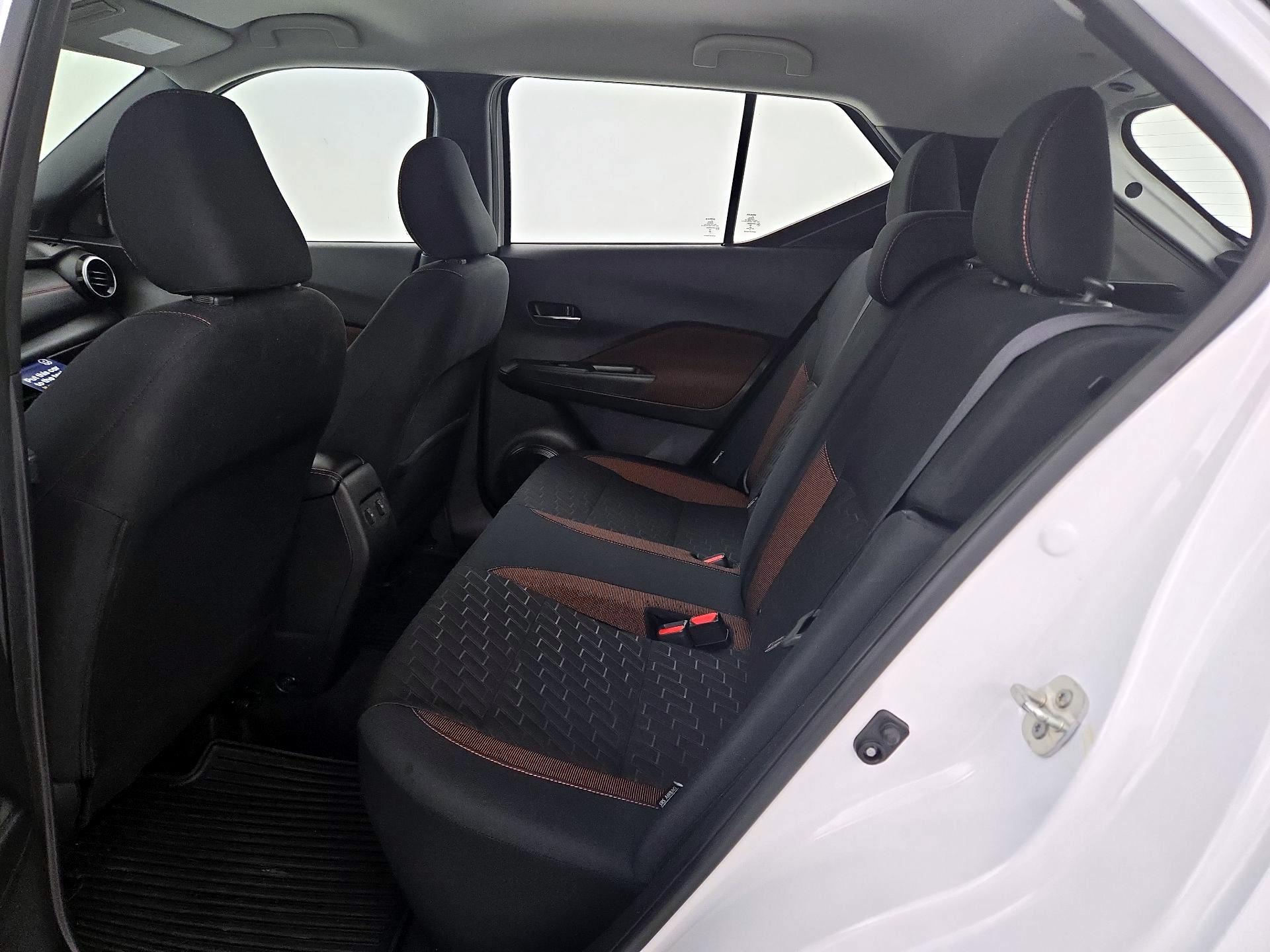 Thumbnail: 2023 Nissan Kicks - 18