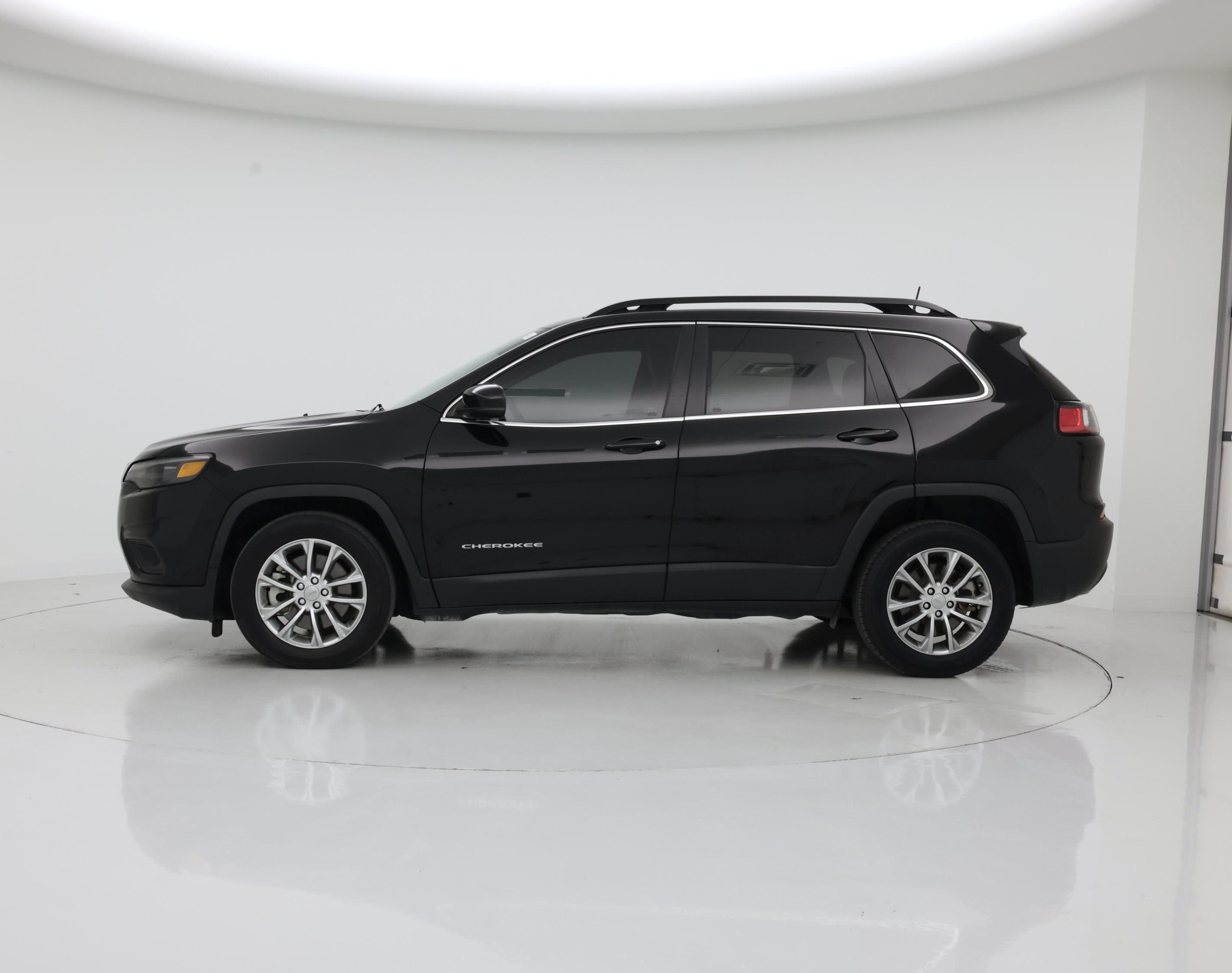 Thumbnail: 2022 Jeep Cherokee - 3