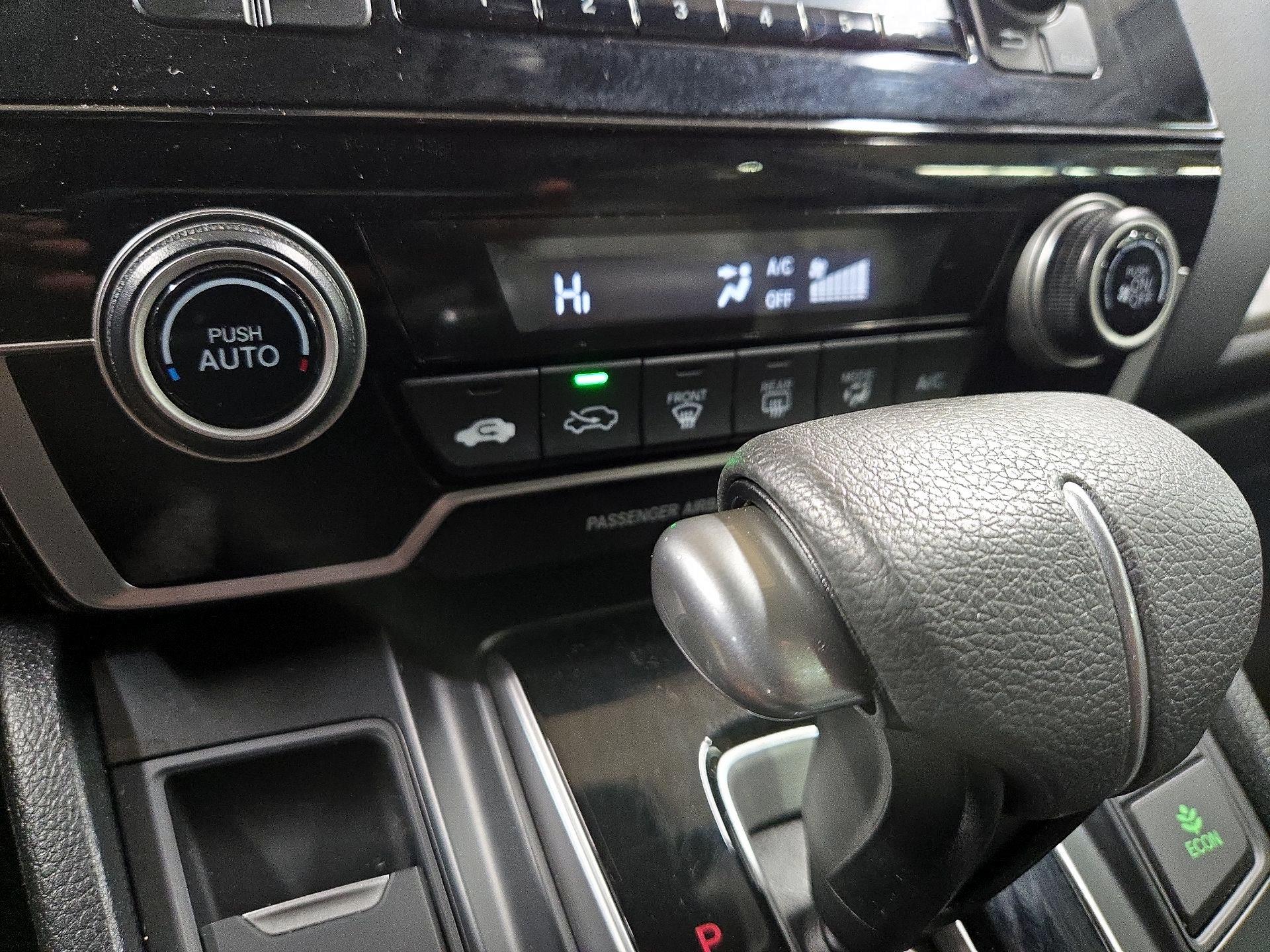 Thumbnail: 2020 Honda CR-V - 16