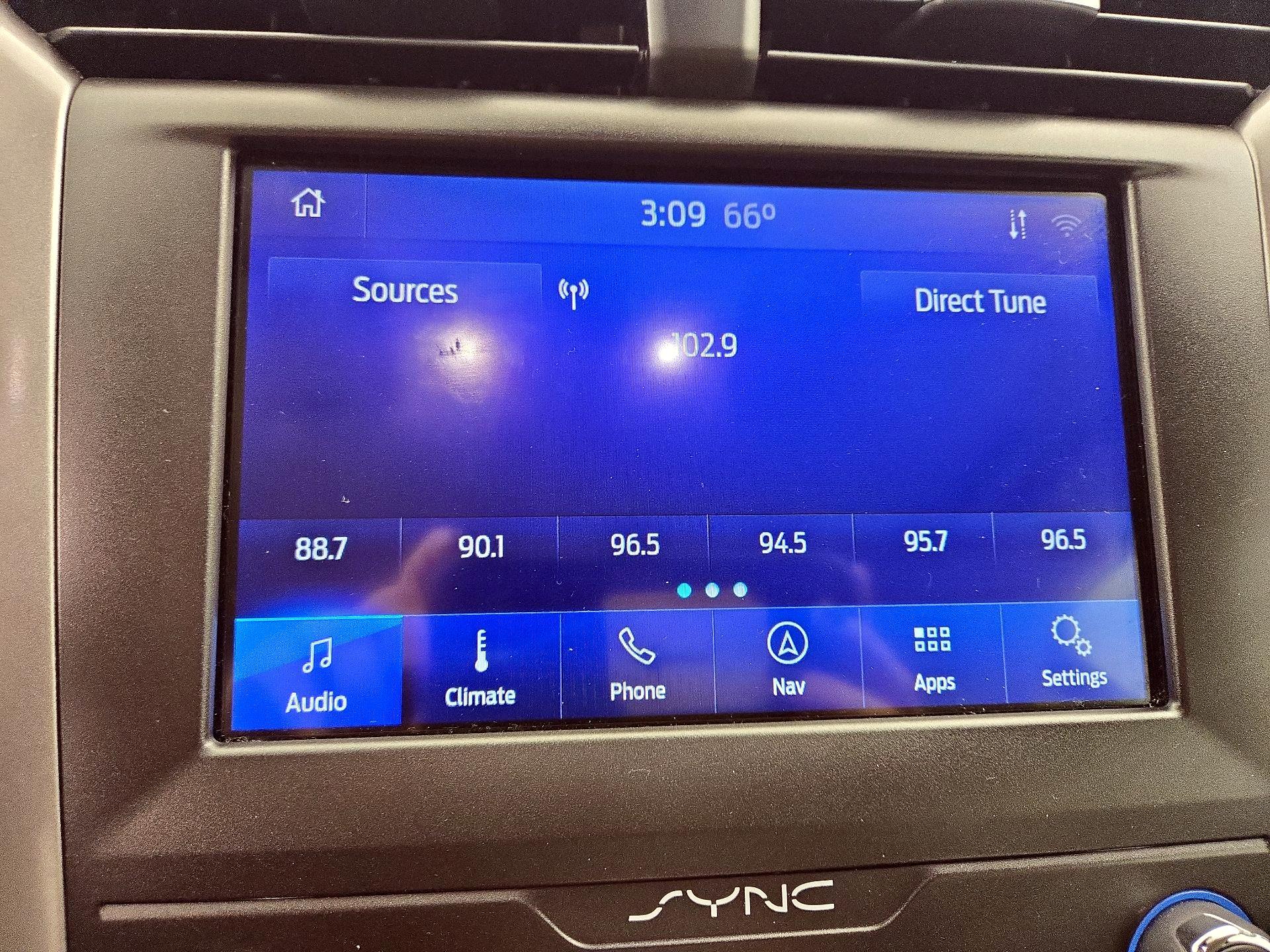 Thumbnail: 2020 Ford Fusion - 15