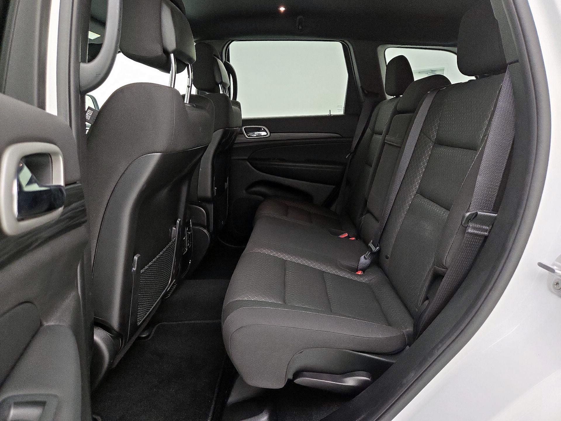 Thumbnail: 2021 Jeep Grand Cherokee - 19