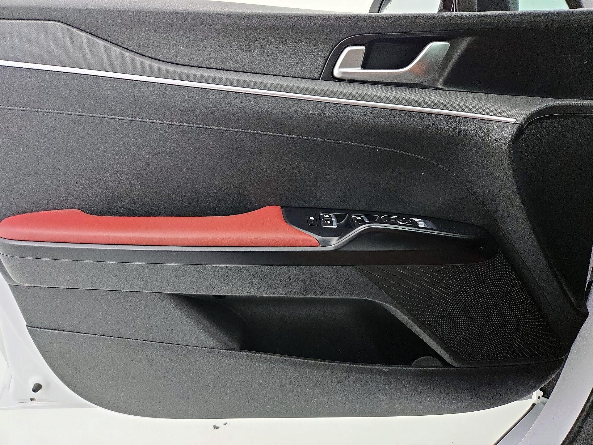 Thumbnail: 2022 Kia K5 - 12