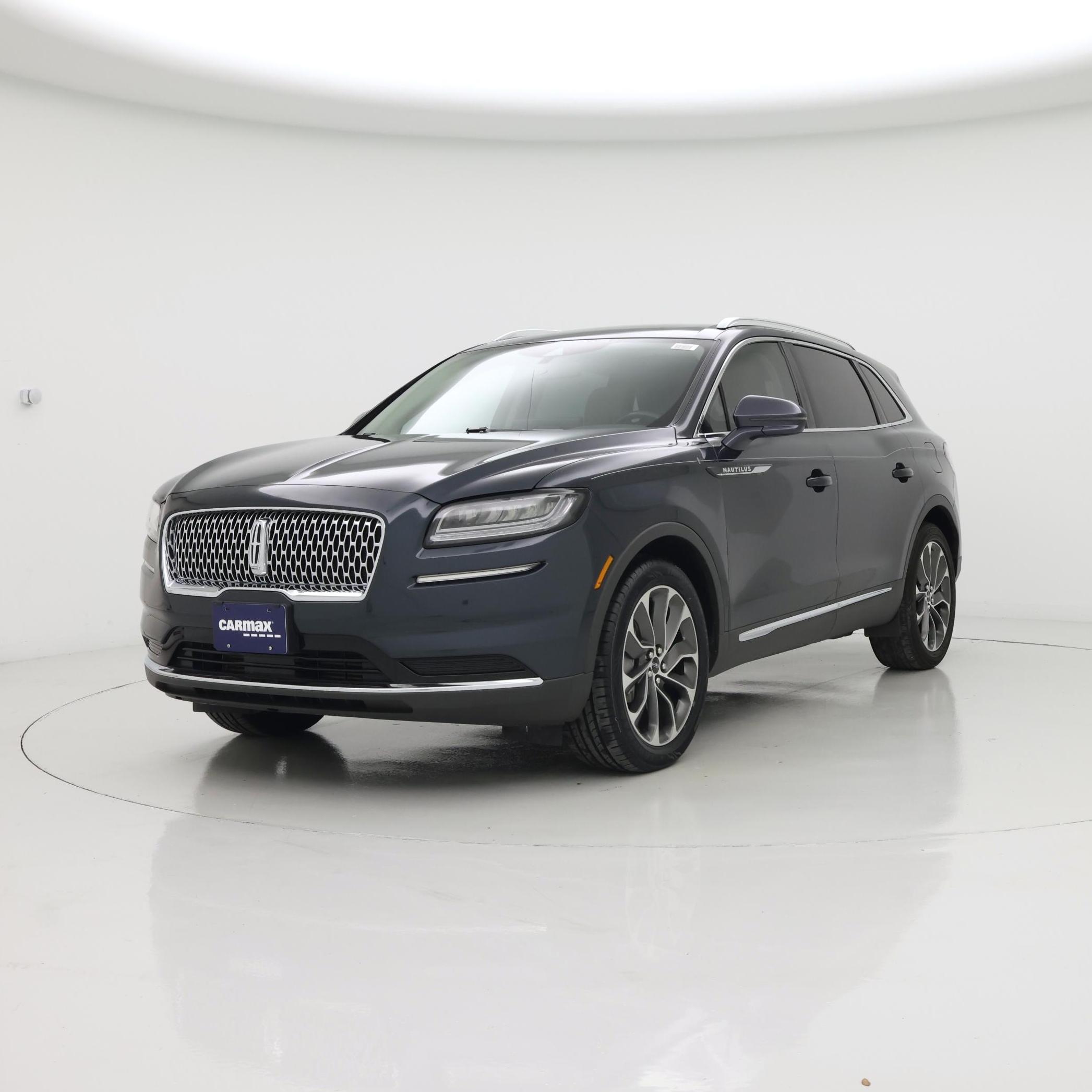 Thumbnail: 2023 Lincoln Nautilus - 4