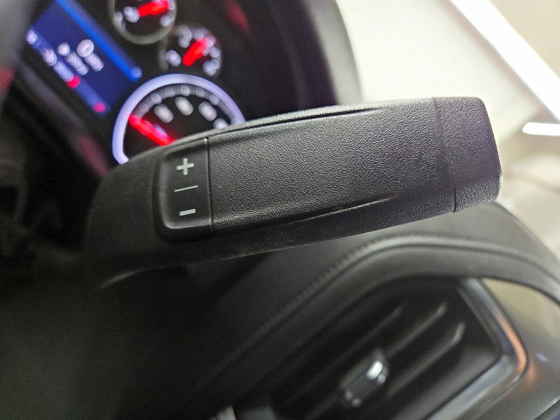 Thumbnail: 2020 Chevrolet Silverado 1500 - 17