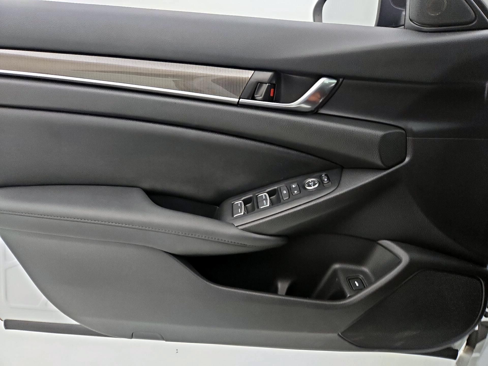 Thumbnail: 2022 Honda Accord - 12