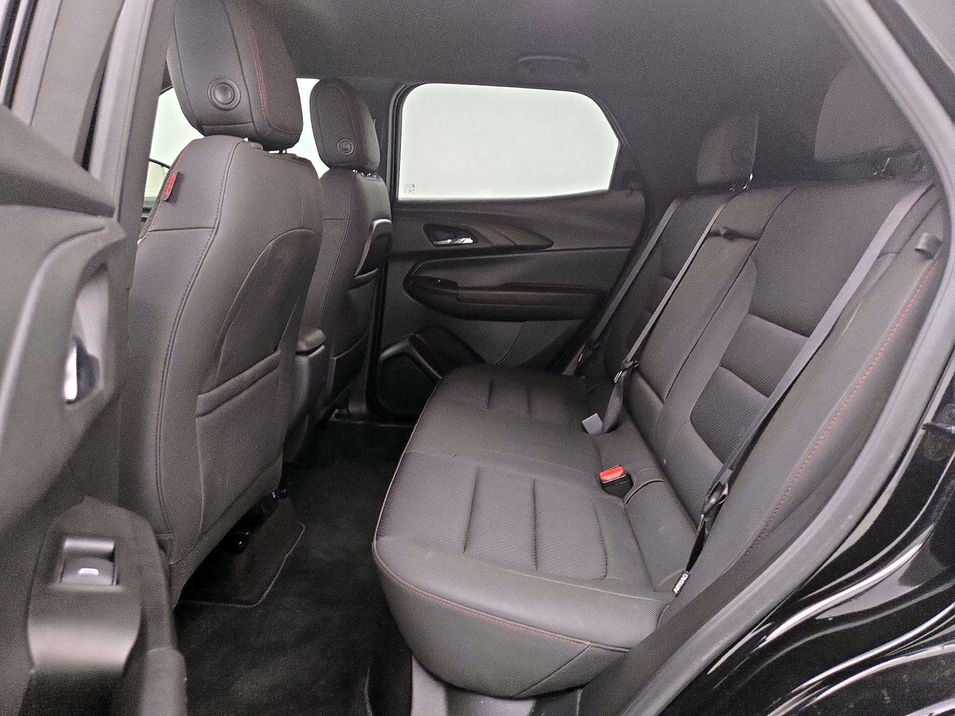 Thumbnail: 2022 Chevrolet TrailBlazer - 19