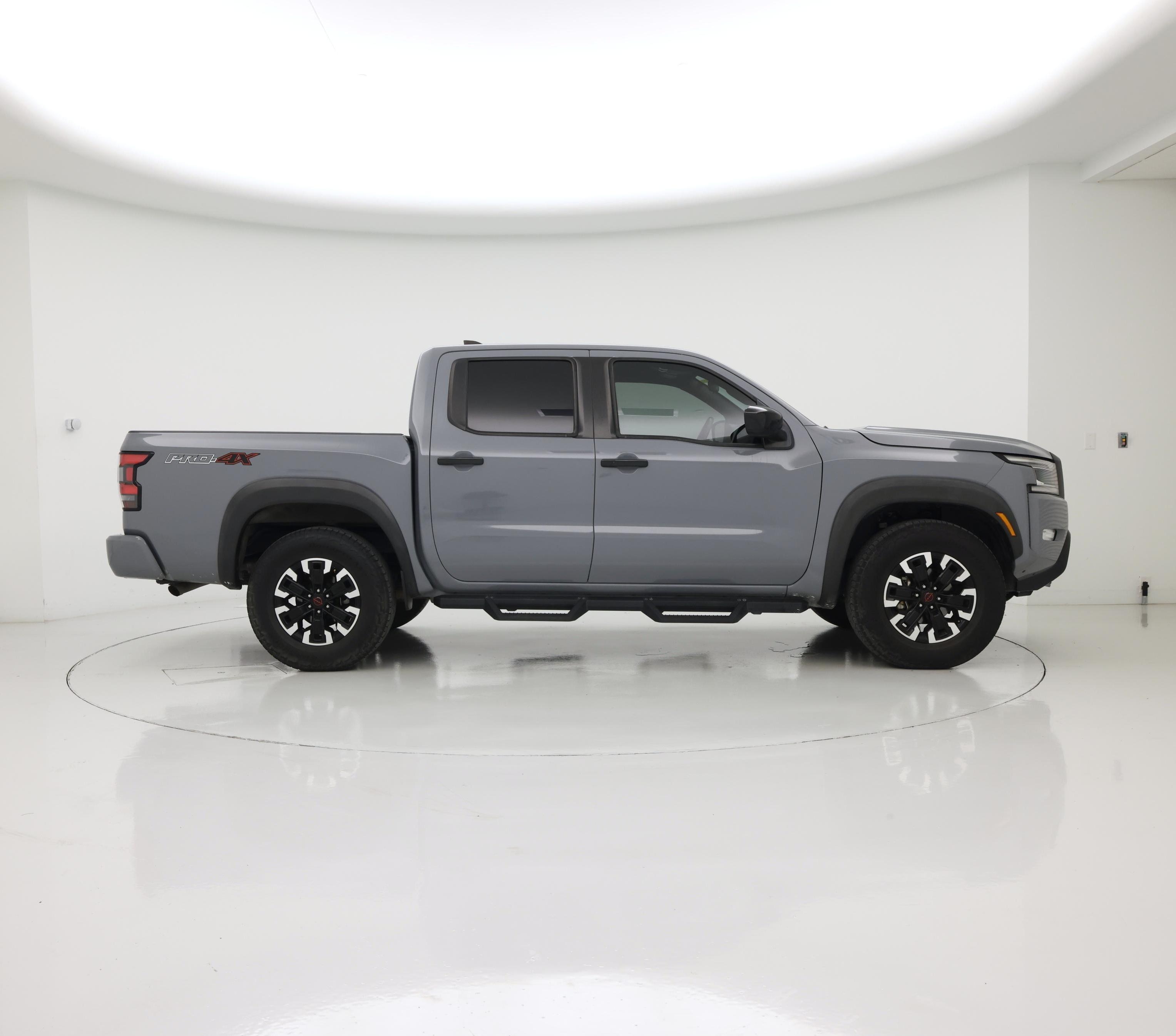 Thumbnail: 2022 Nissan Frontier - 7