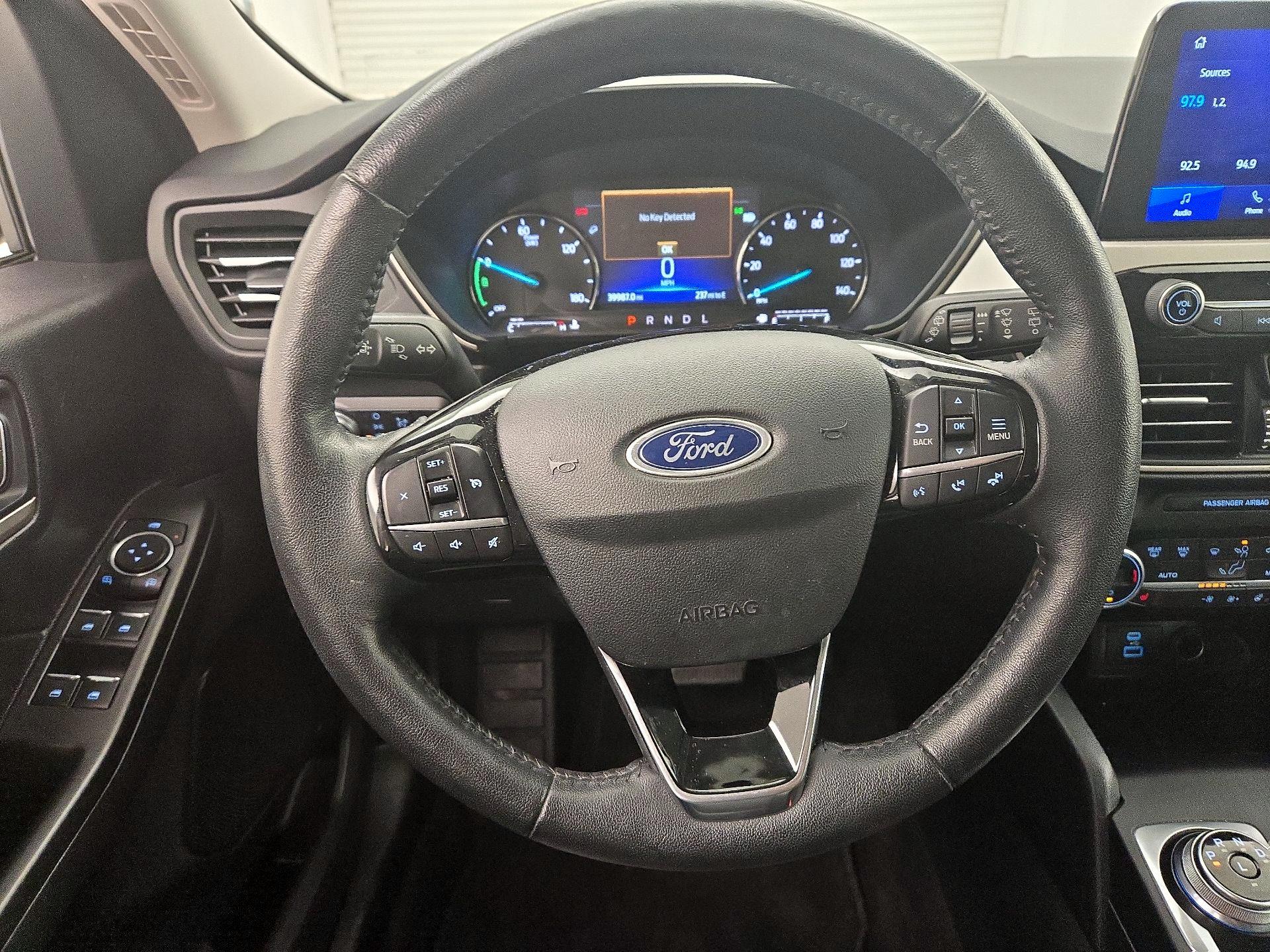 Thumbnail: 2021 Ford Escape - 10
