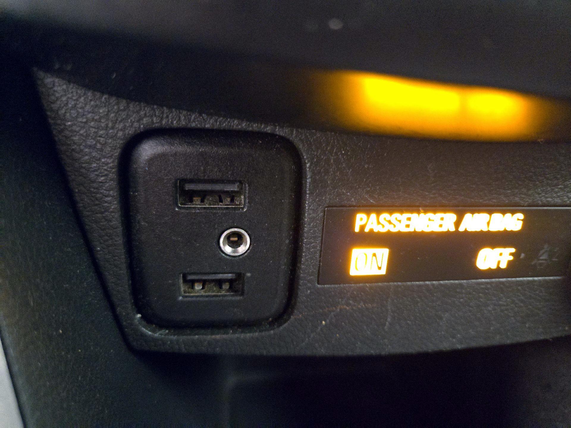 Thumbnail: 2021 Chevrolet Trax - 18