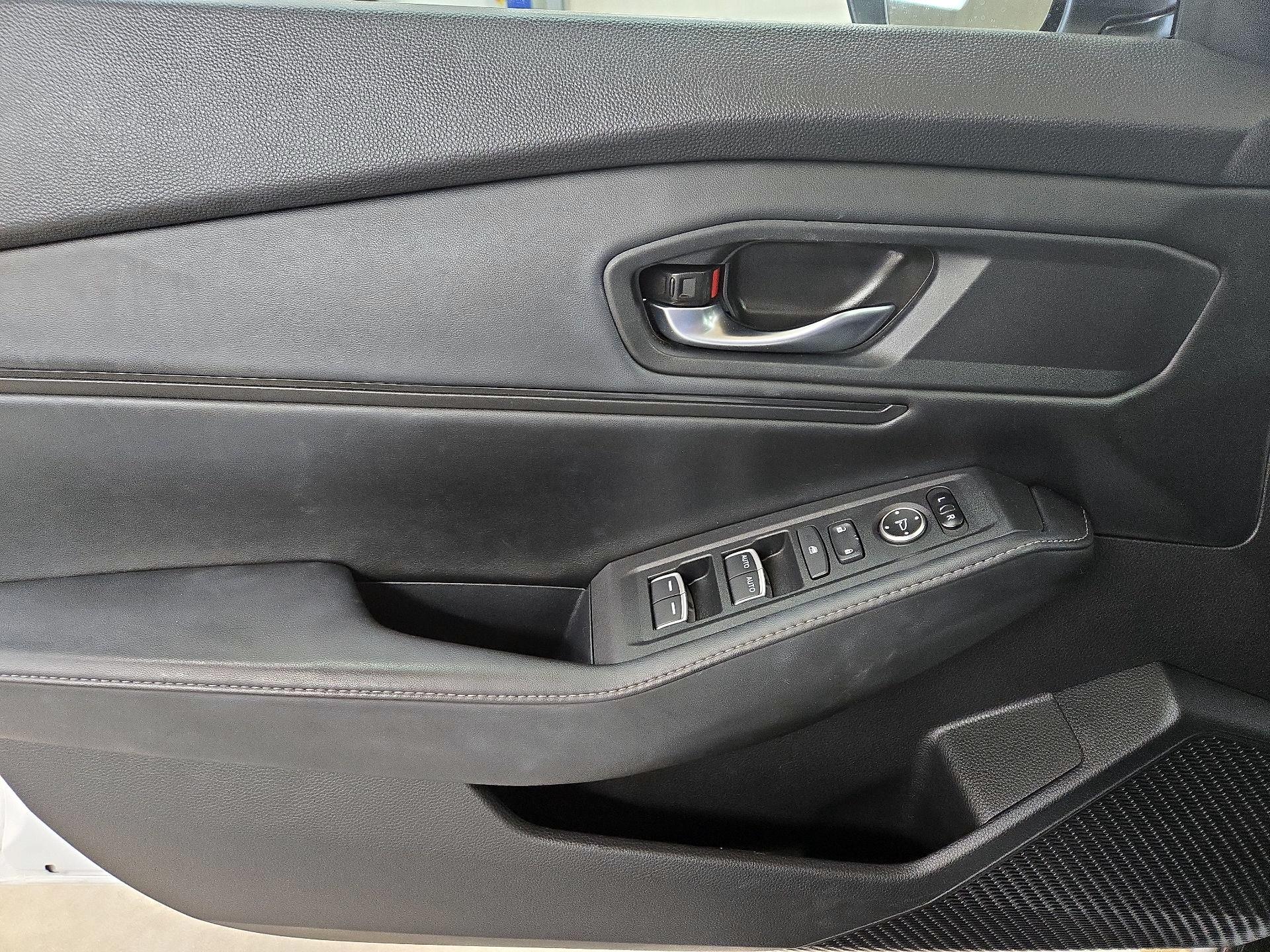 Thumbnail: 2023 Honda Accord - 12