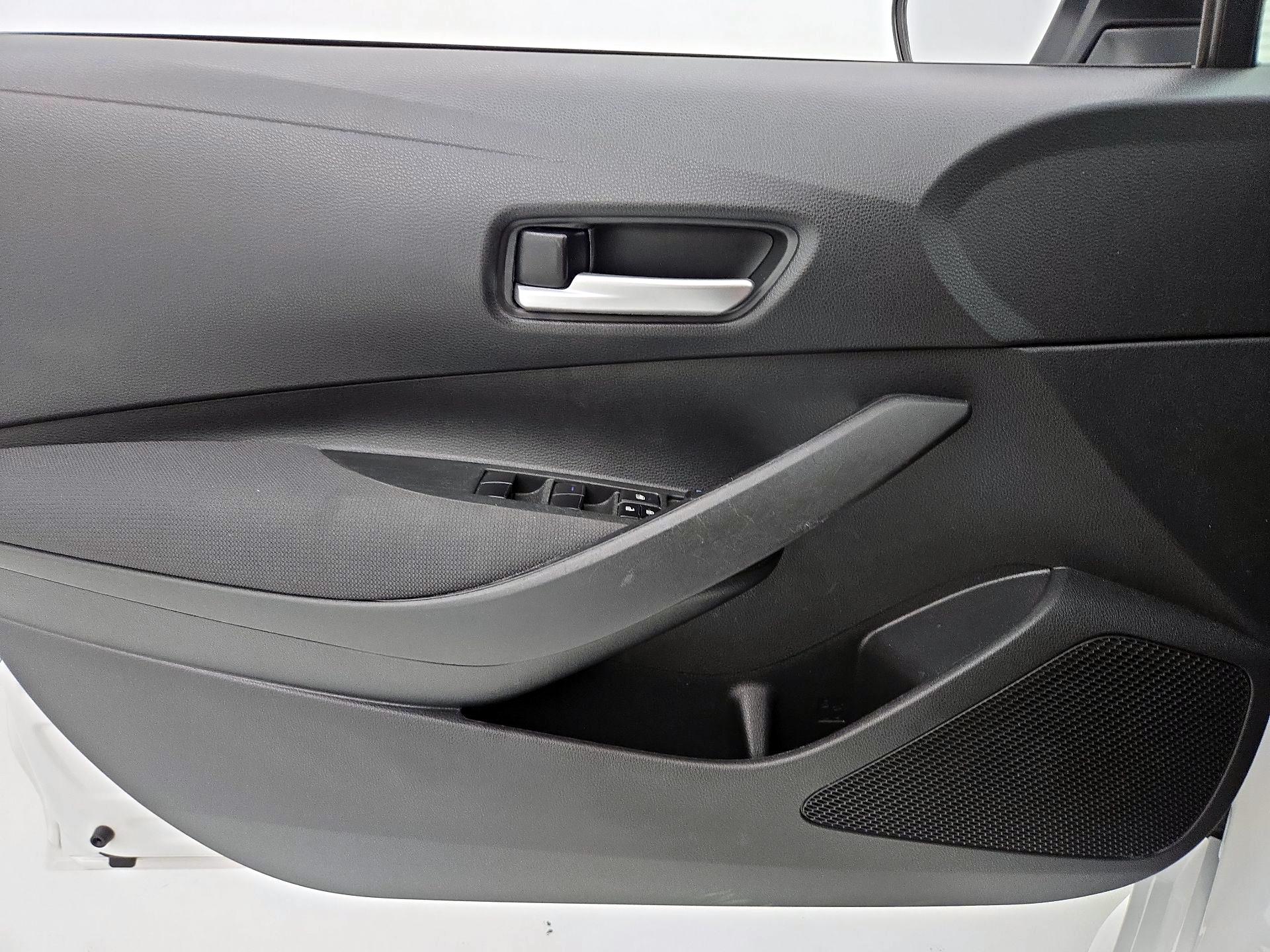 Thumbnail: 2021 Toyota Corolla - 12