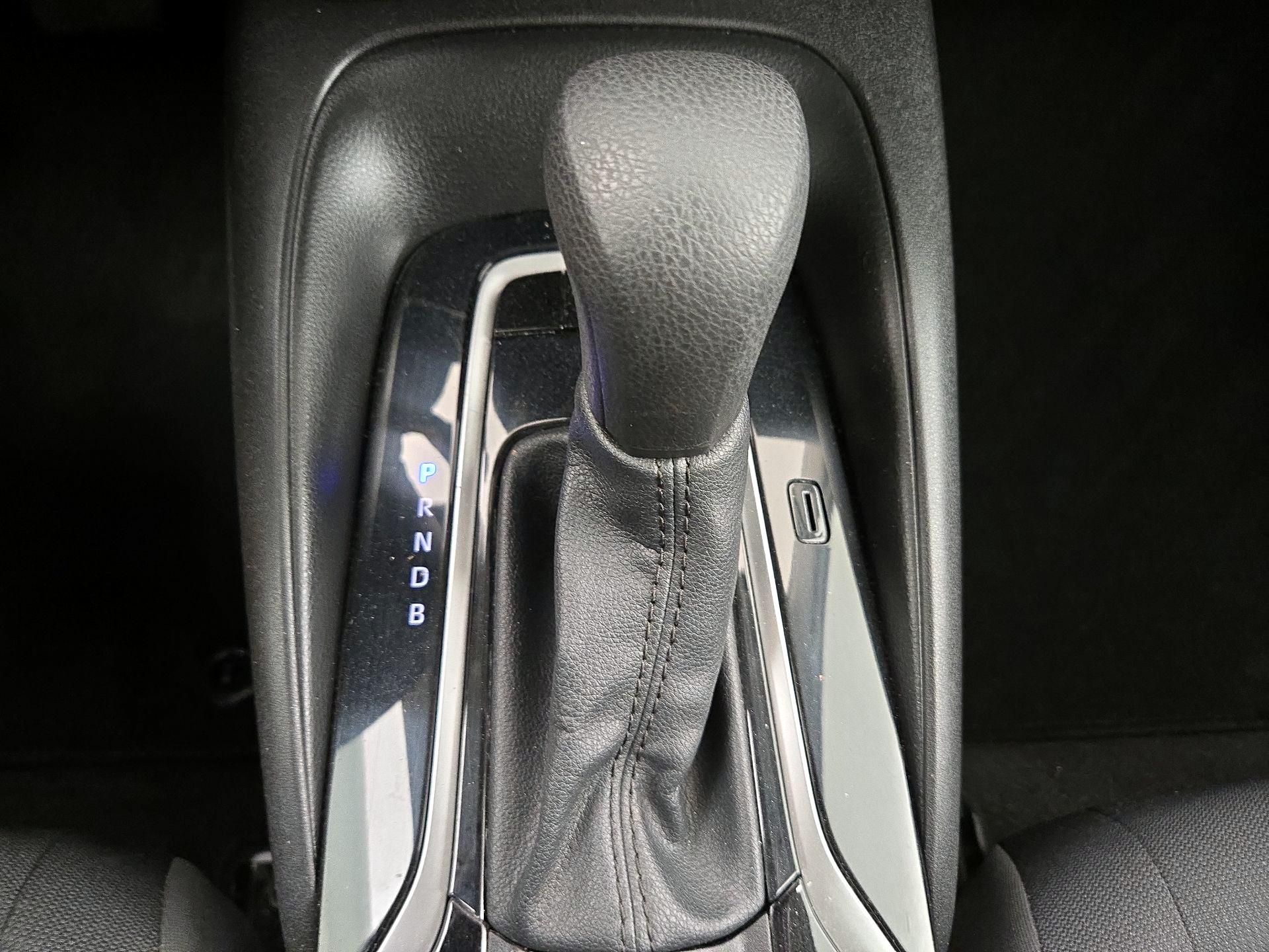 Thumbnail: 2021 Toyota Corolla - 17