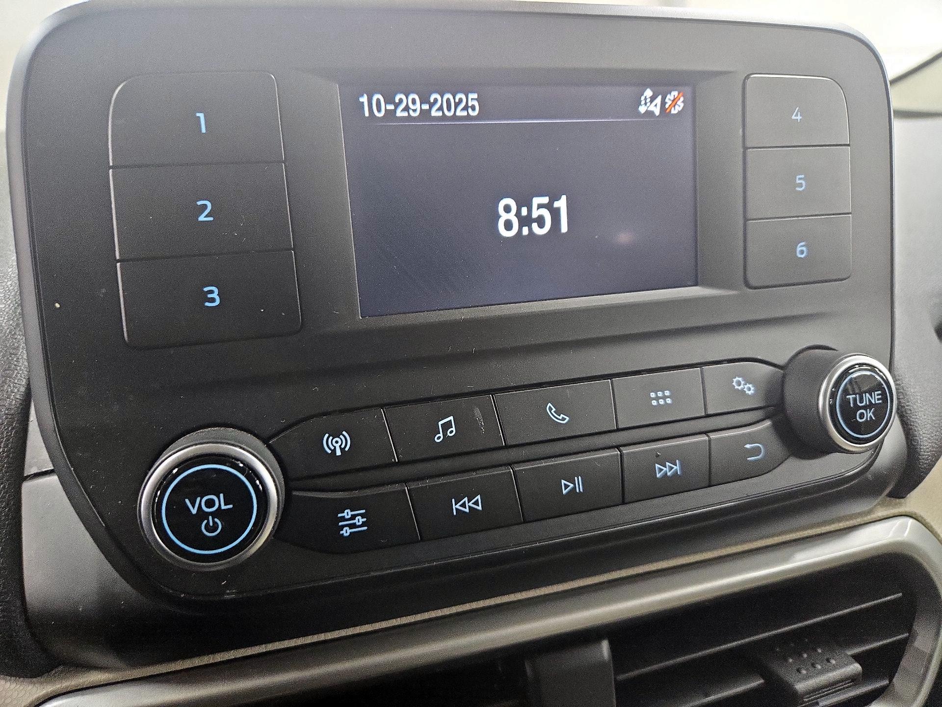 Thumbnail: 2022 Ford EcoSport - 15