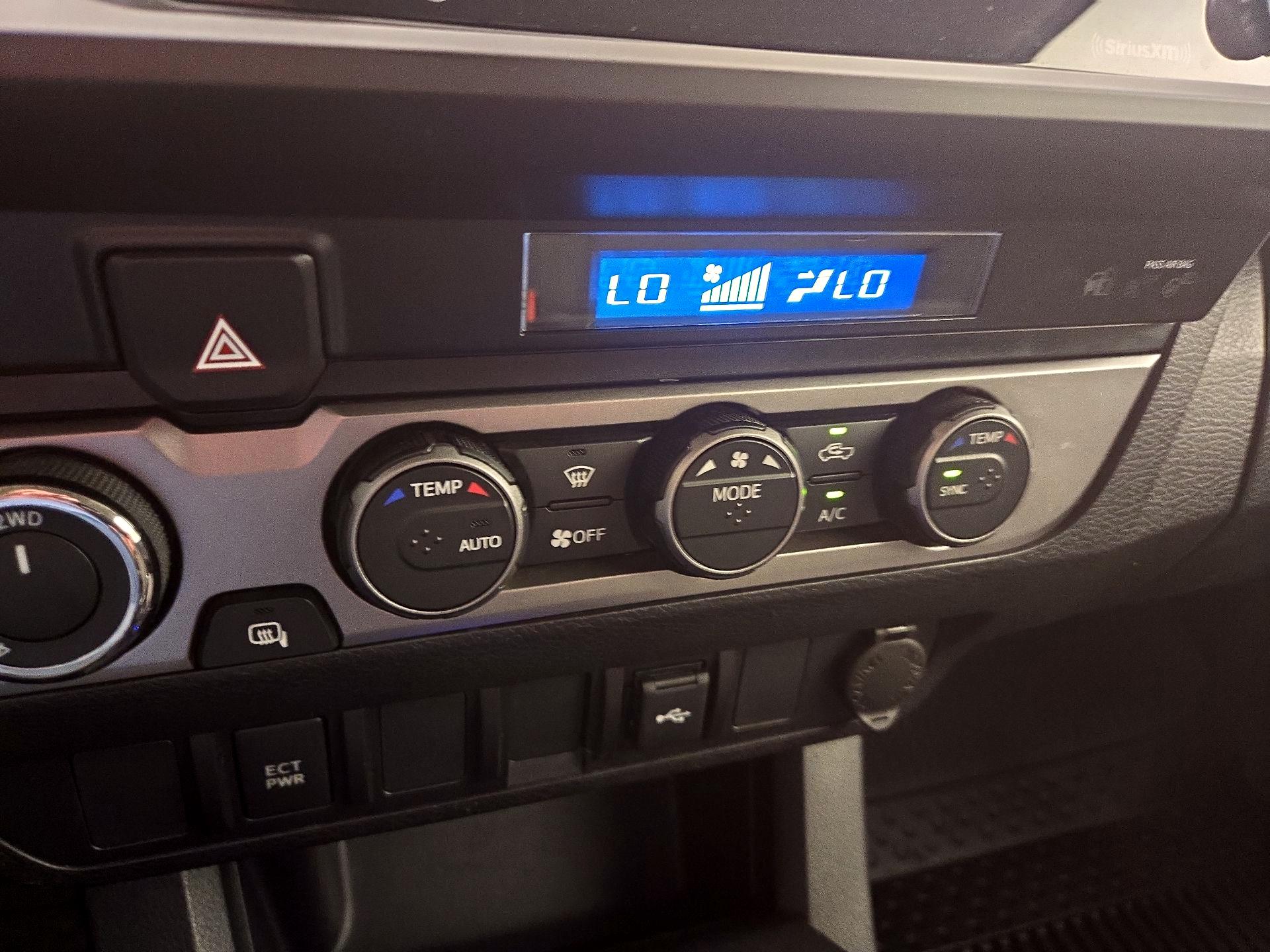Thumbnail: 2023 Toyota Tacoma - 16
