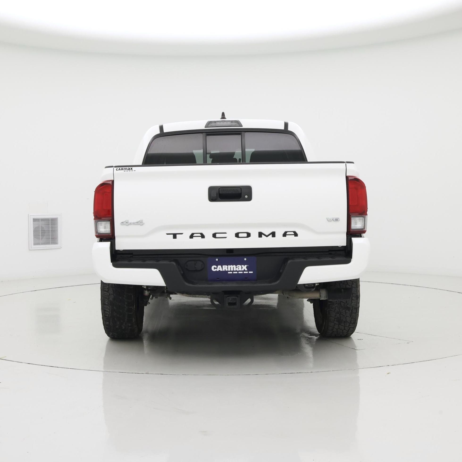 Thumbnail: 2023 Toyota Tacoma - 6