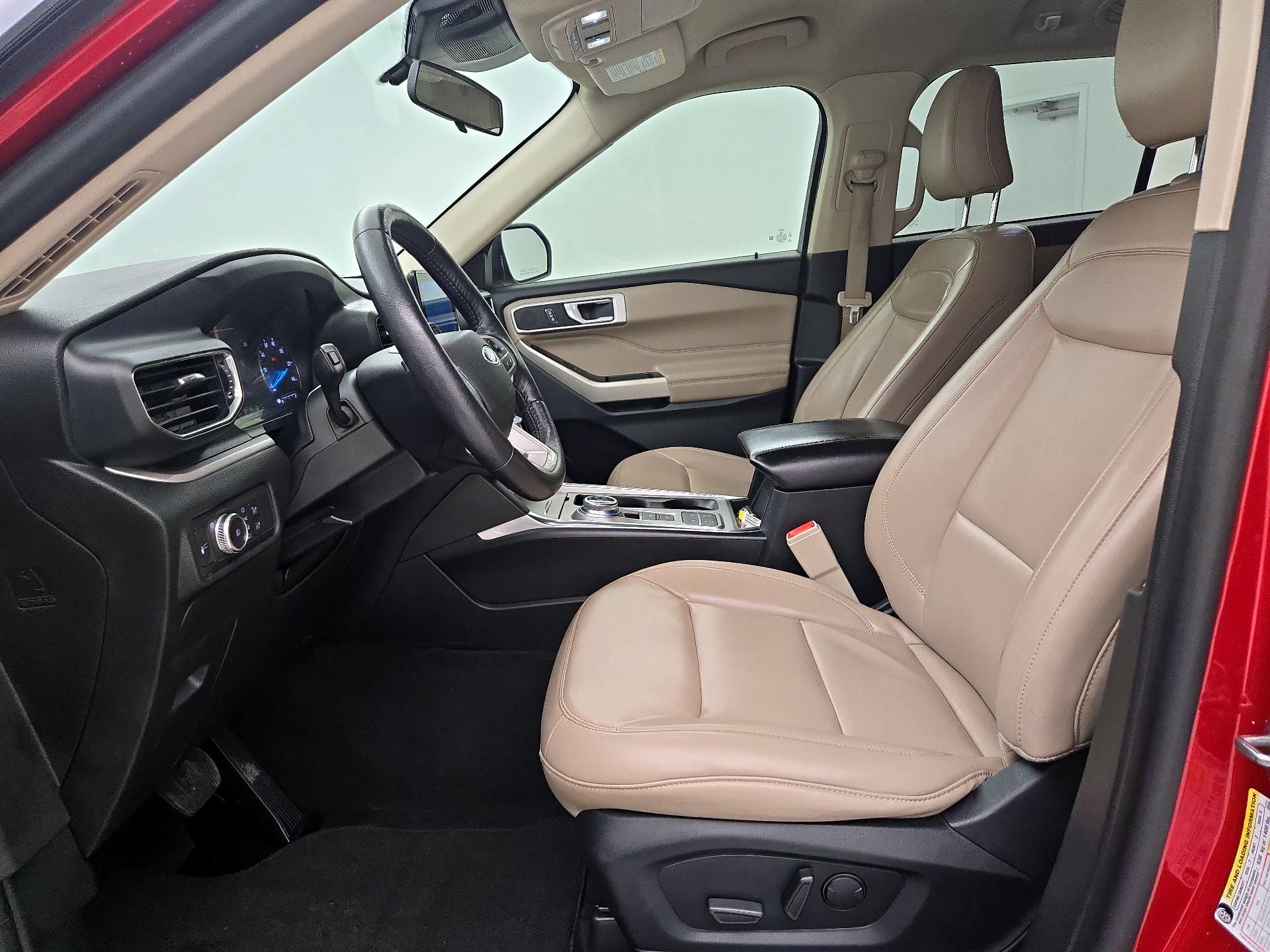 Thumbnail: 2021 Ford Explorer - 11