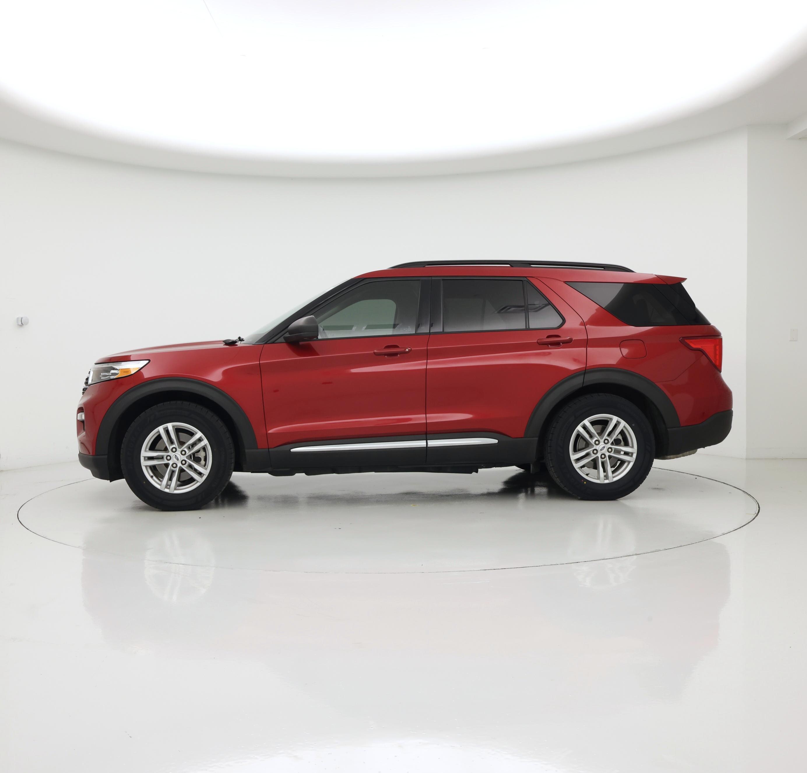 Thumbnail: 2021 Ford Explorer - 3