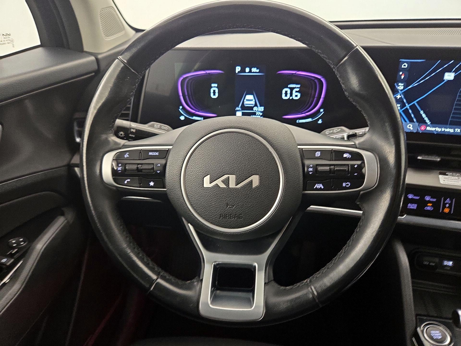 Thumbnail: 2023 Kia Sportage - 10