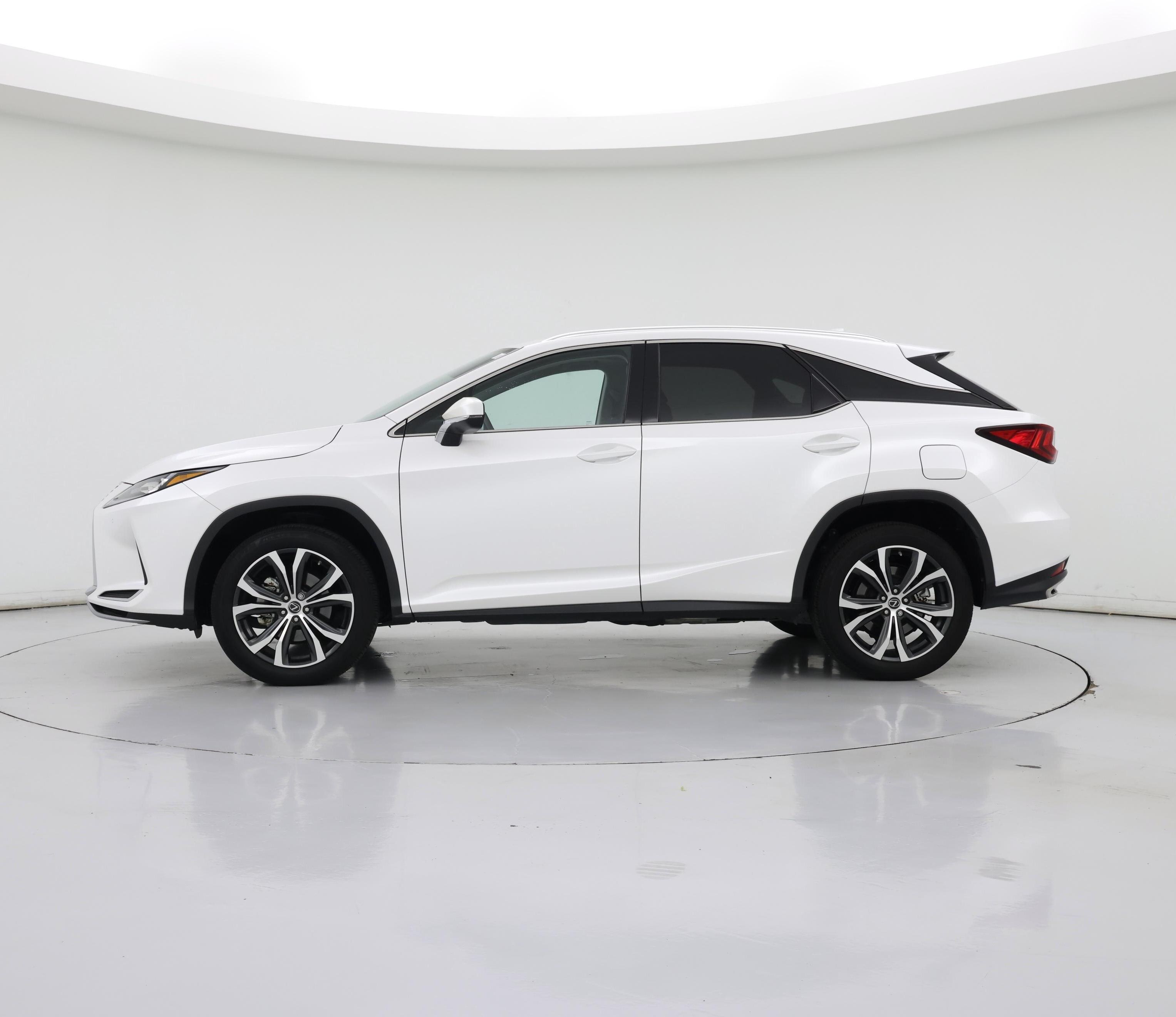 Thumbnail: 2021 Lexus RX - 3