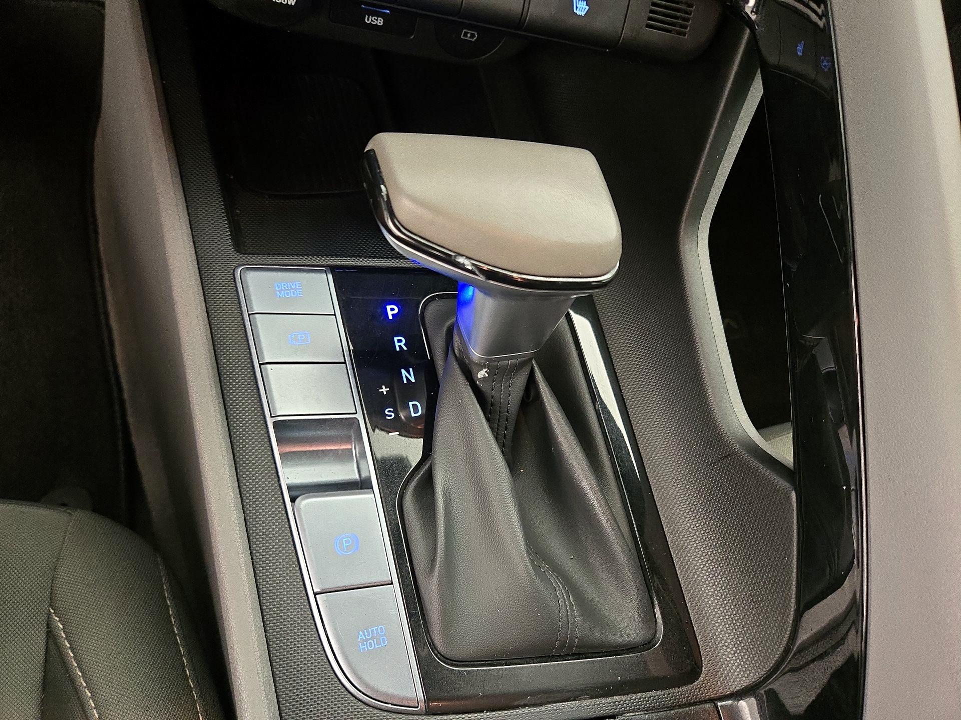 Thumbnail: 2024 Hyundai Elantra - 16